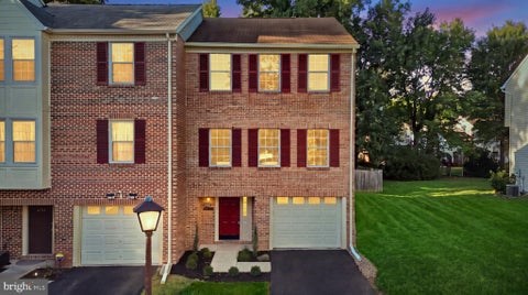 Townhouse For Sale - 4701 Colonel Ashton Place<br/> Prince Georges County, UPPER MARLBORO, MD 20772