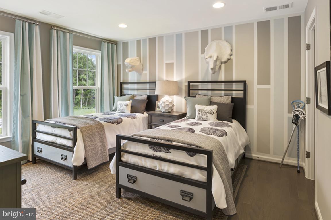 BRAMBLETON - Residential