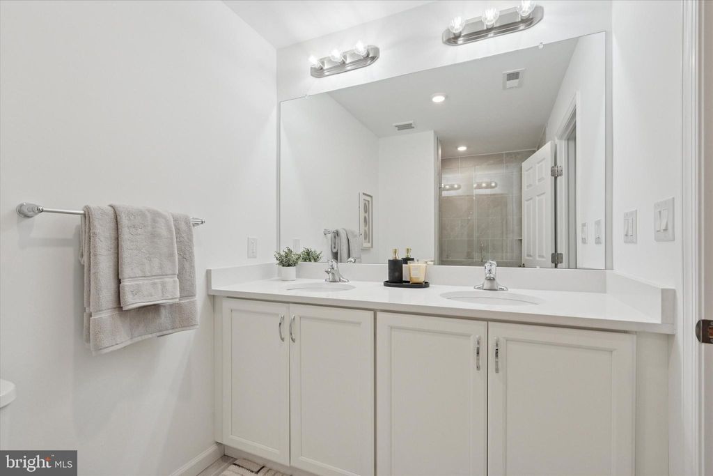 Photo of 16242 River View Drive, BRISTOL, PA 19007 (MLS # PABU2089806)