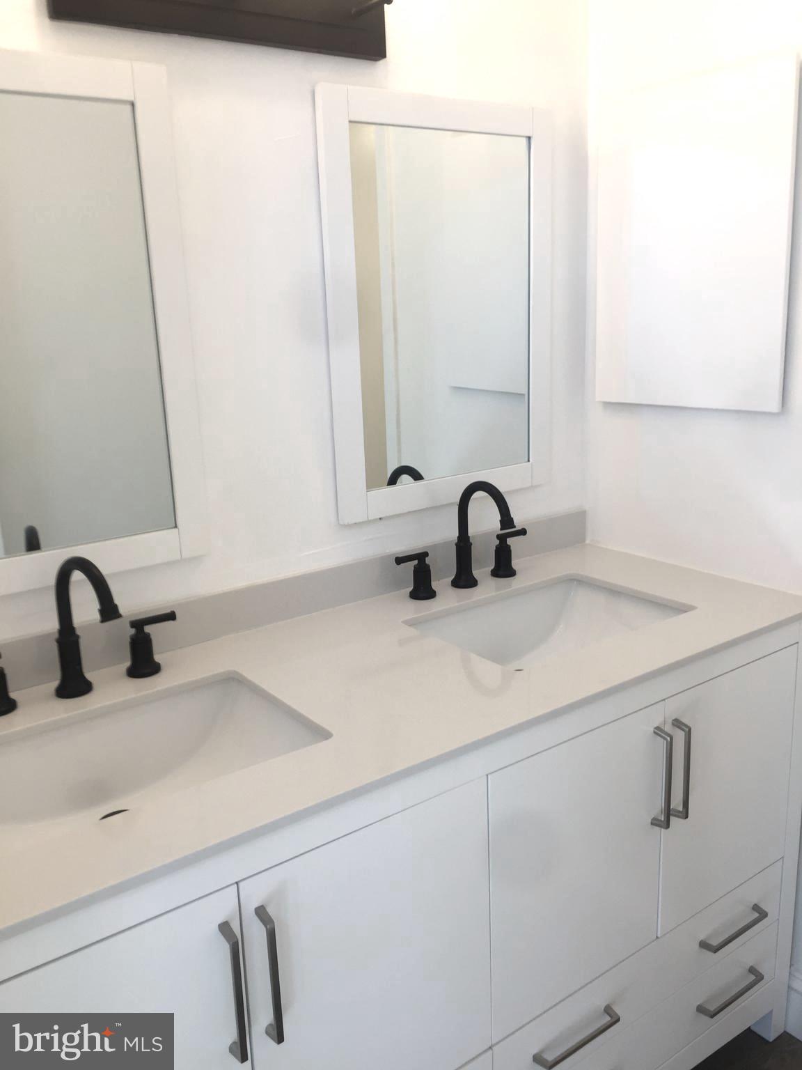 MCLEAN HOUSE NORTH - Residential Lease