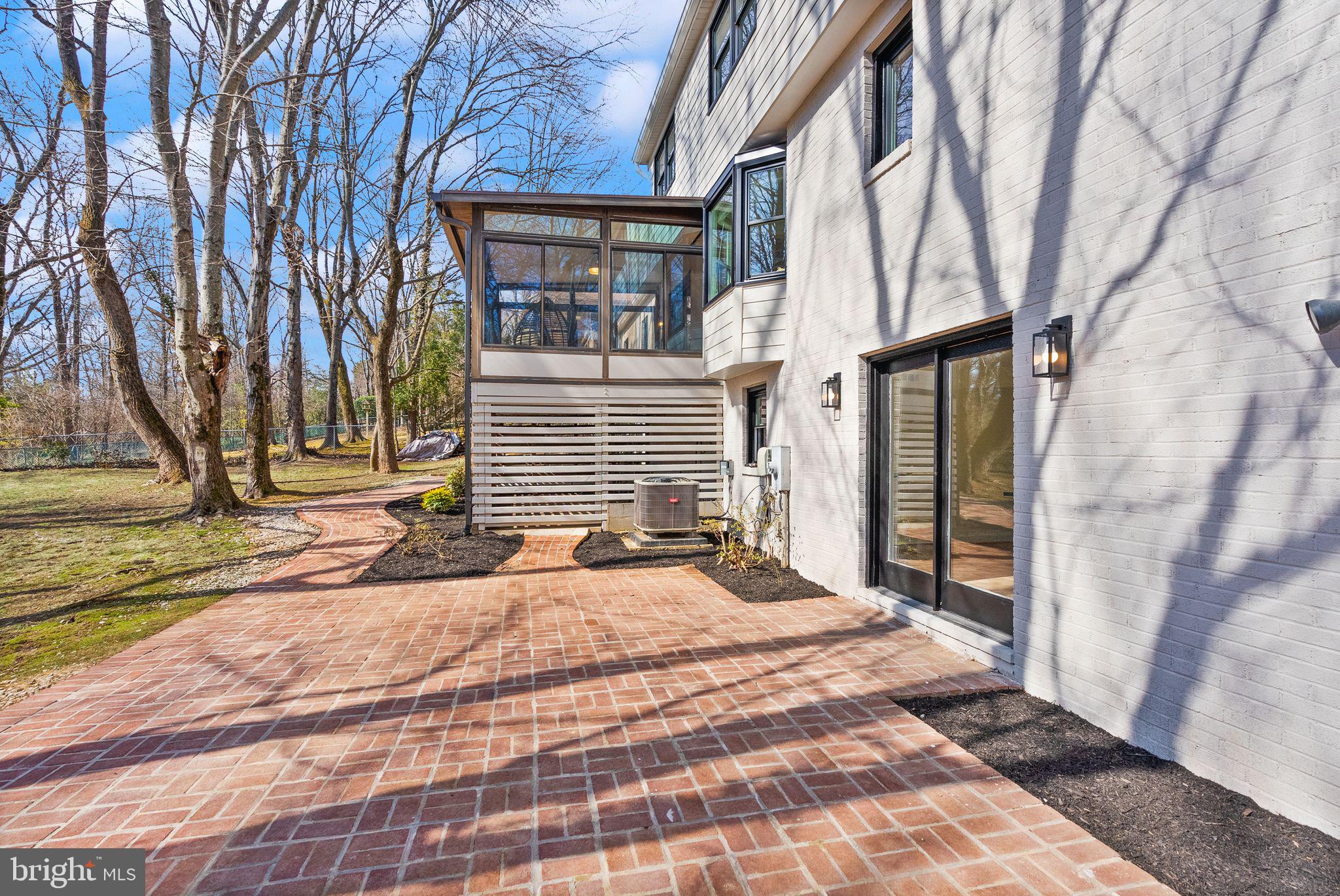 MASON HILL - Residential