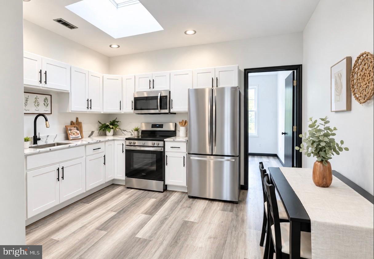 2926 ELLICOTT DRIVE