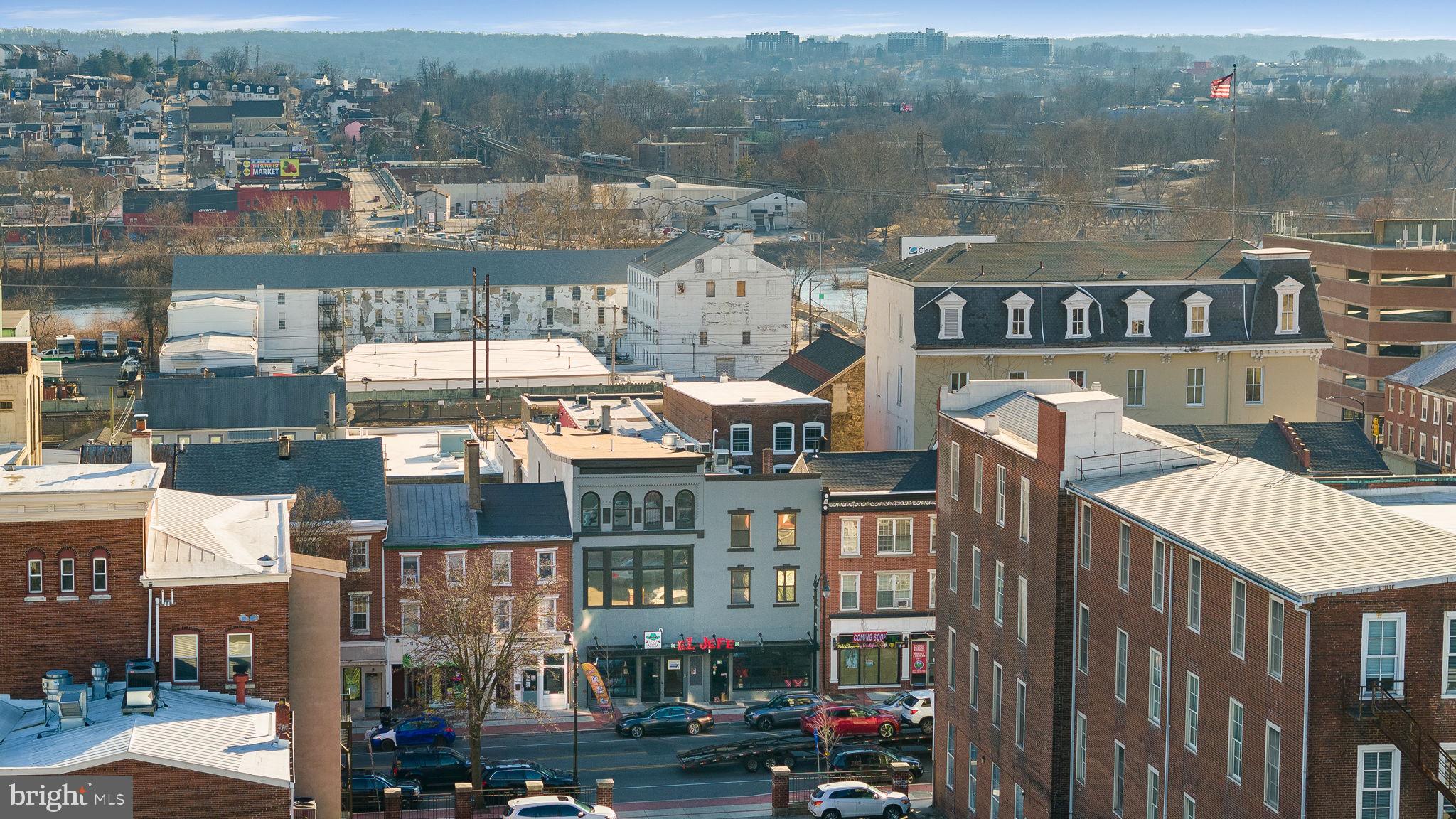 118-120 E MAIN STREET