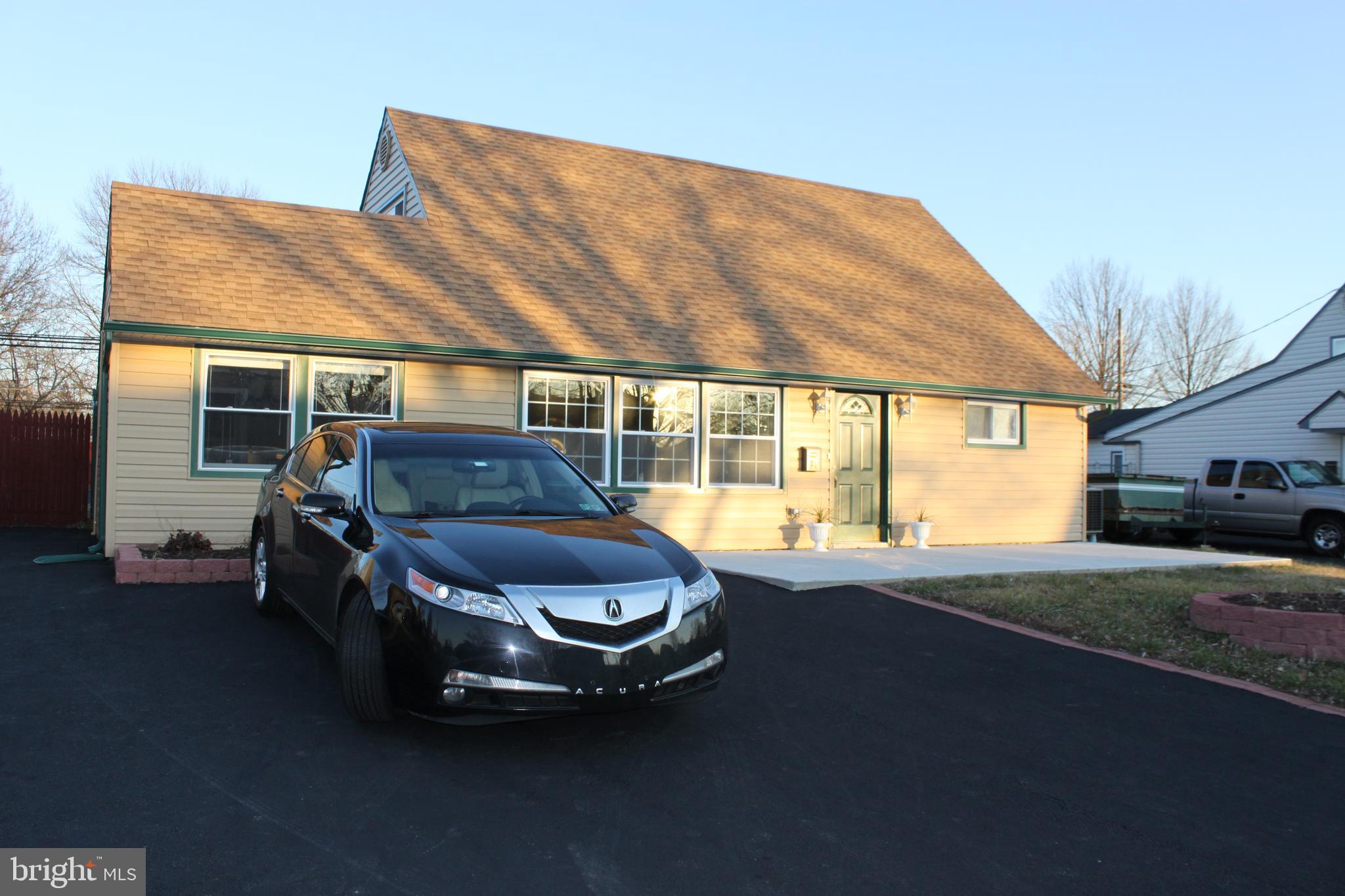 INDIAN CREEK - Residential Lease