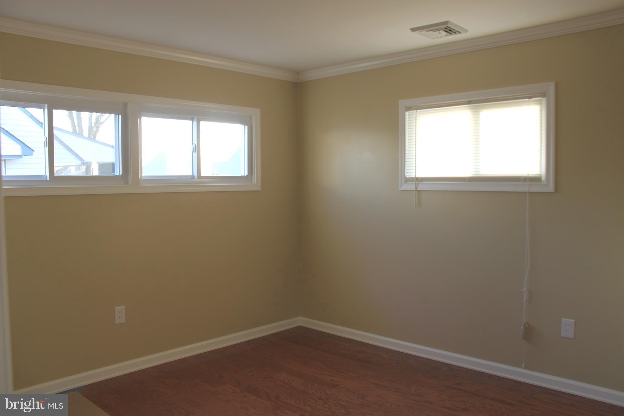 INDIAN CREEK - Residential Lease