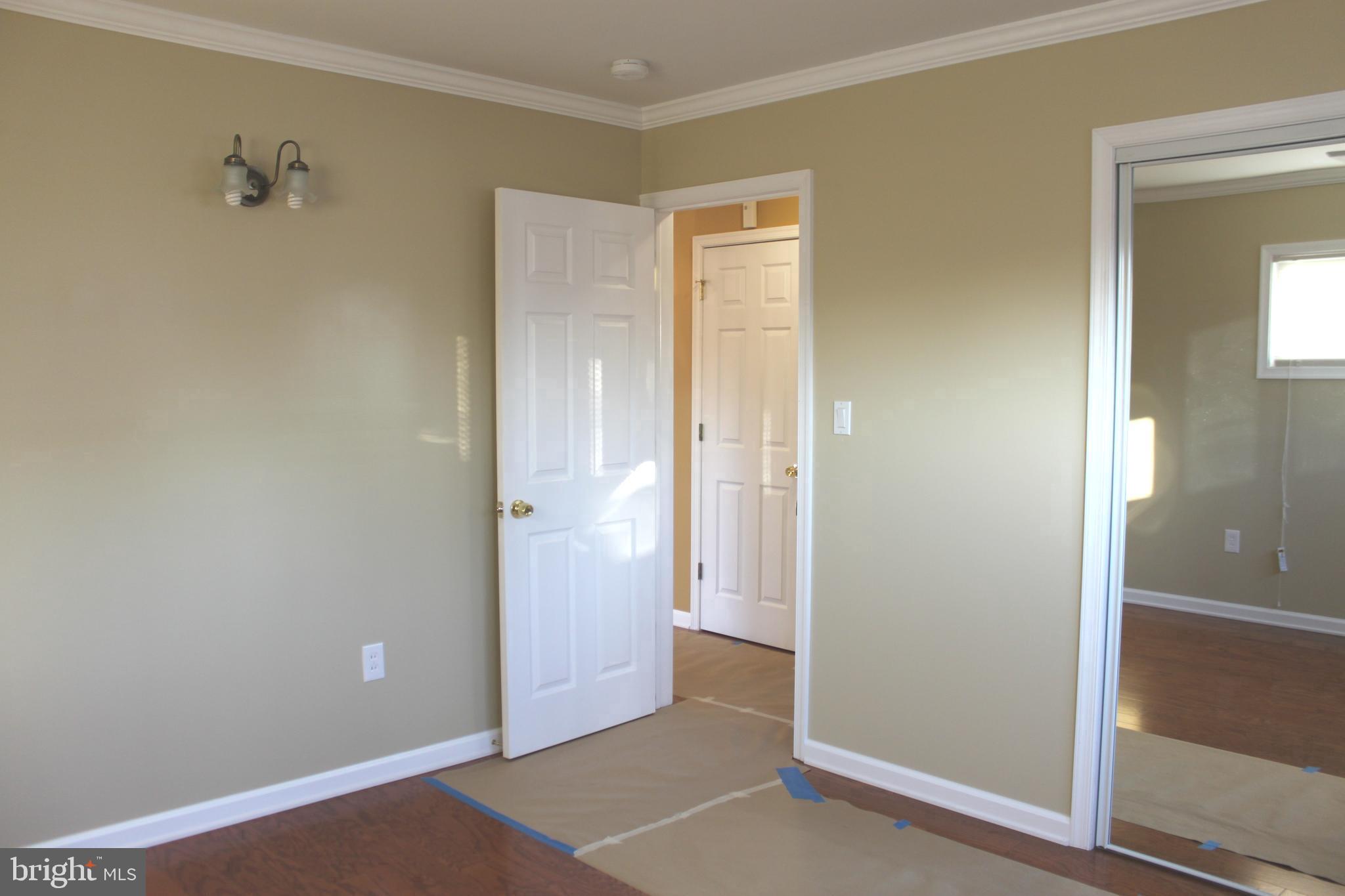 INDIAN CREEK - Residential Lease