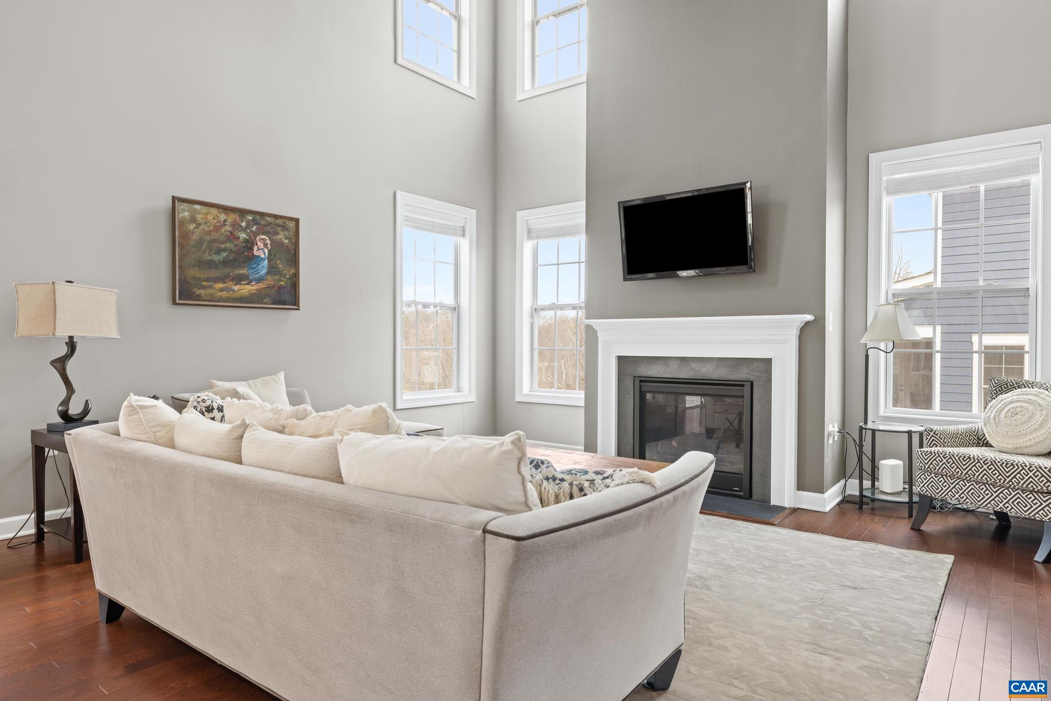 OLD TRAIL - Residential