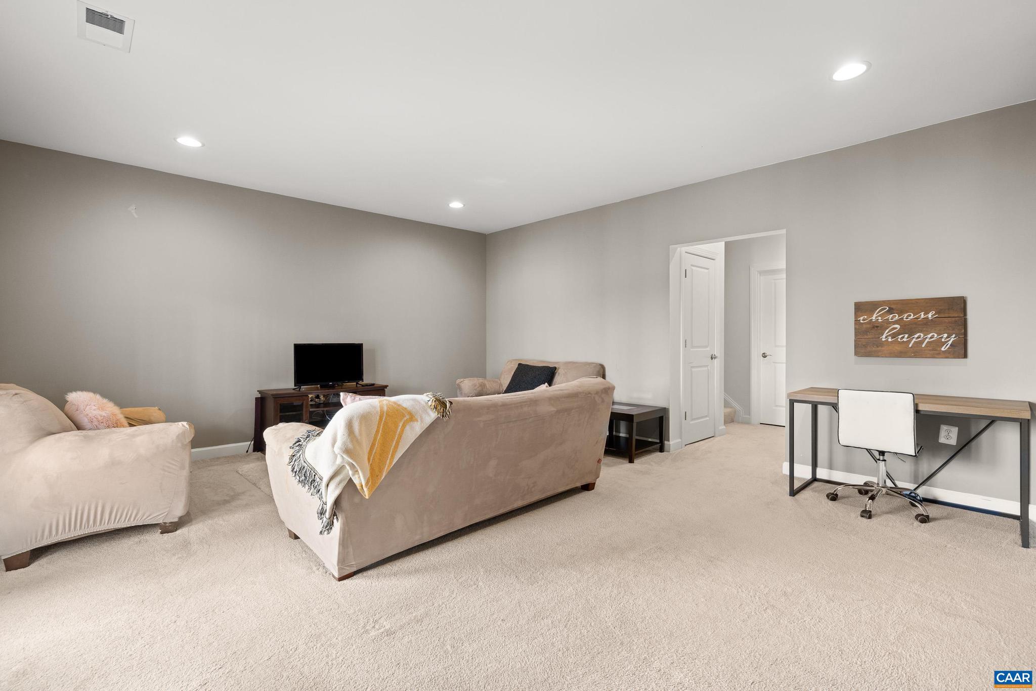 OLD TRAIL - Residential