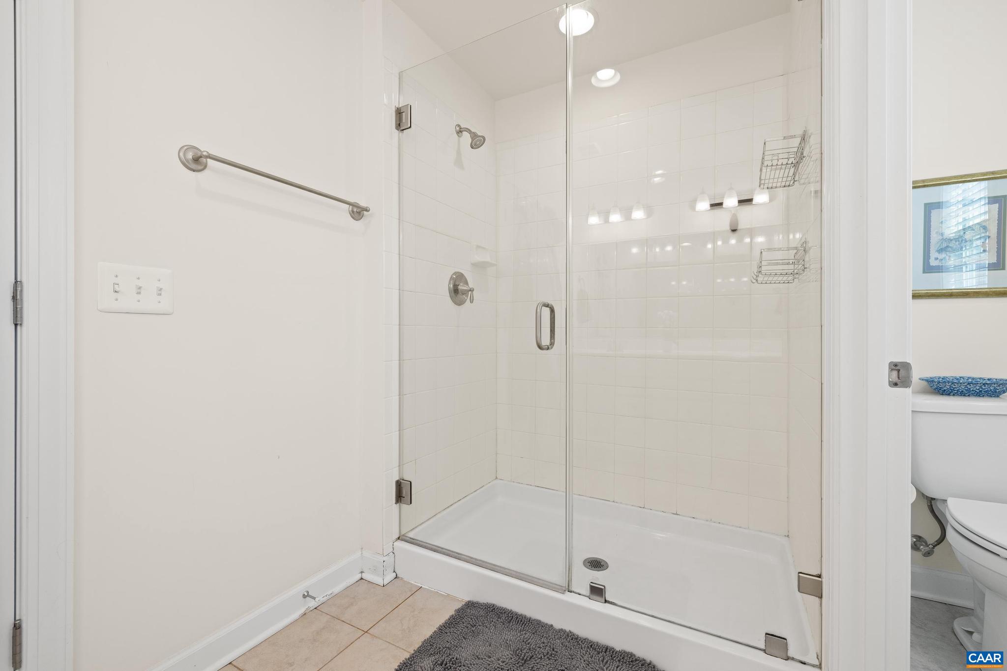 OLD TRAIL - Residential