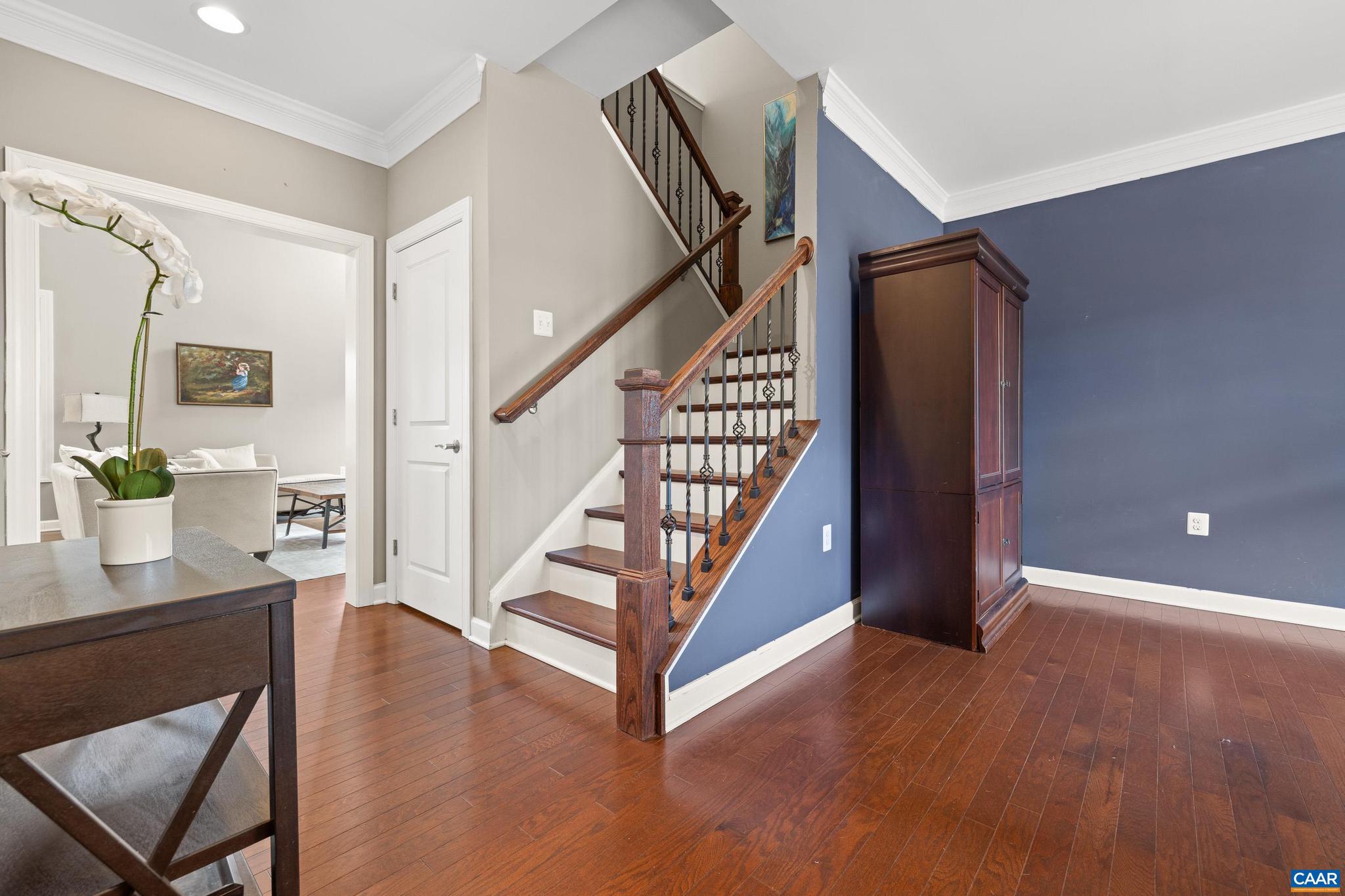 OLD TRAIL - Residential