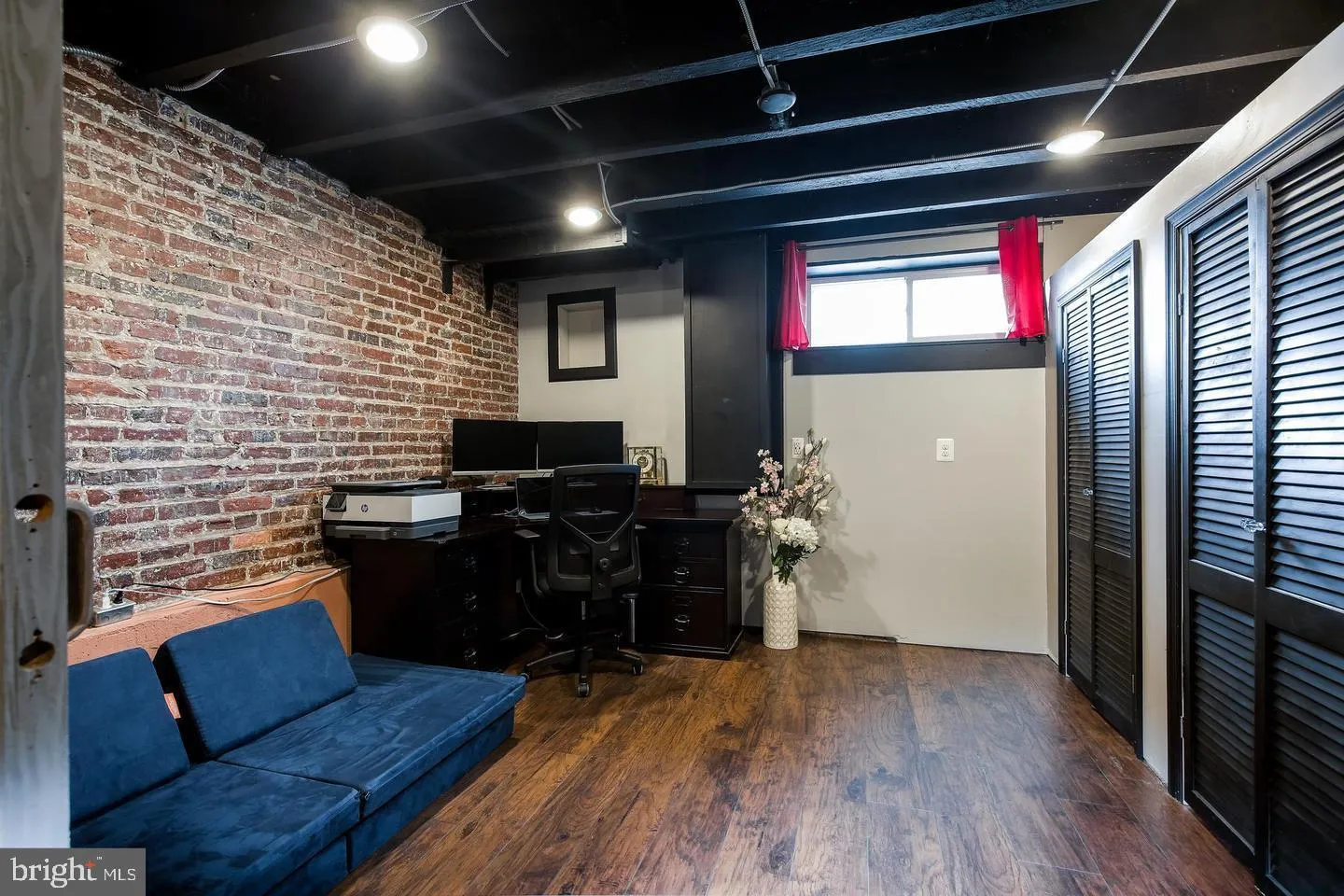 Baltimore, Maryland 21224, United States, 4 Bedrooms Bedrooms, ,3 BathroomsBathrooms,Residential,Active,156011