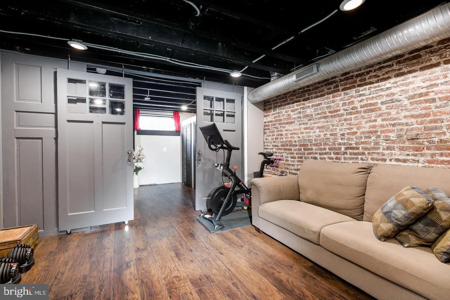 Baltimore, Maryland 21224, United States, 4 Bedrooms Bedrooms, ,3 BathroomsBathrooms,Residential,Active,156011