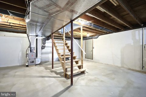 listing image 42