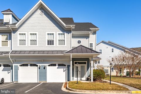 Condo For Sale - 10800 Navy Page Lane #408<br/> BERLIN, MD 21811