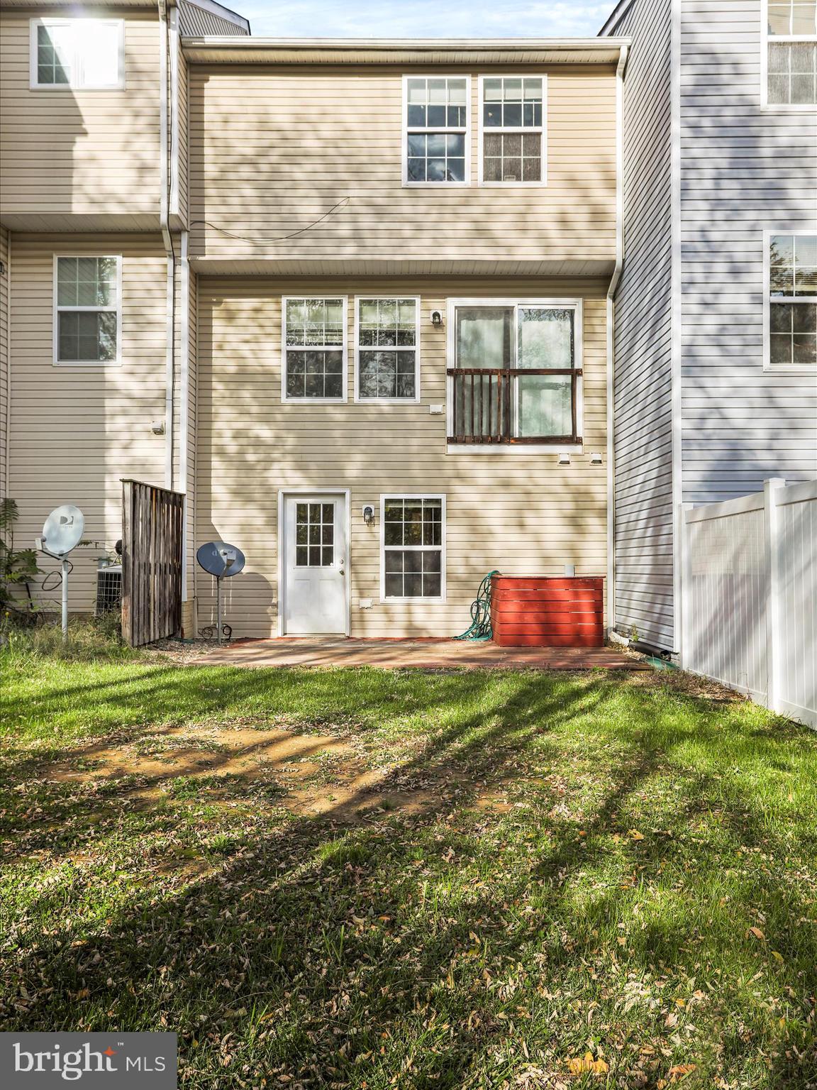 STONEBROOK VILLAGE - Residential