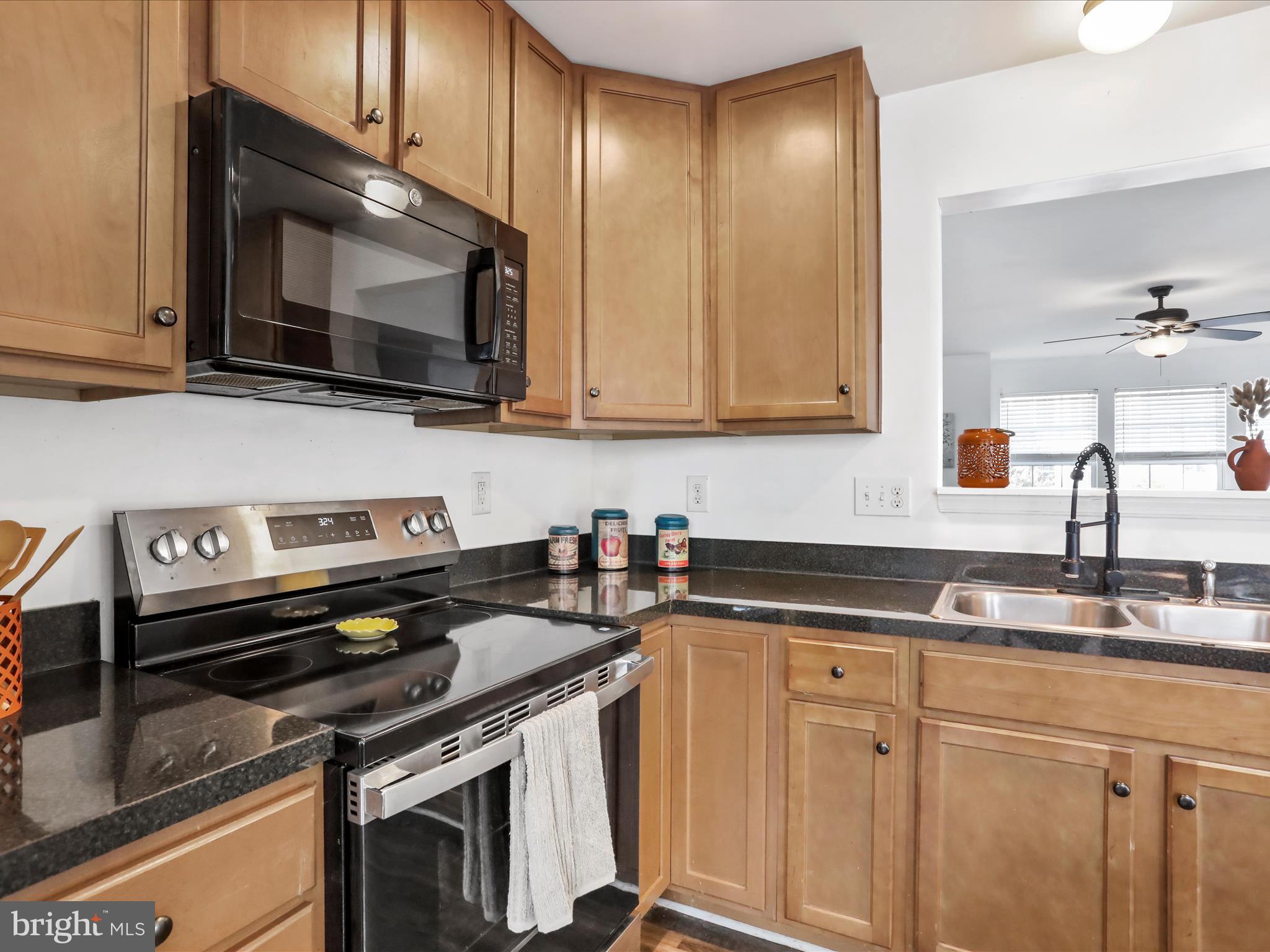 STONEBROOK VILLAGE - Residential