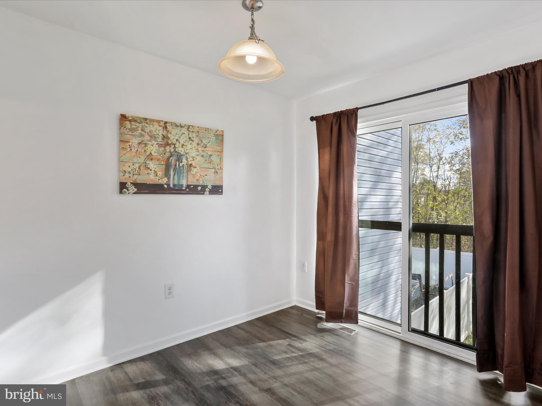 STONEBROOK VILLAGE - Residential