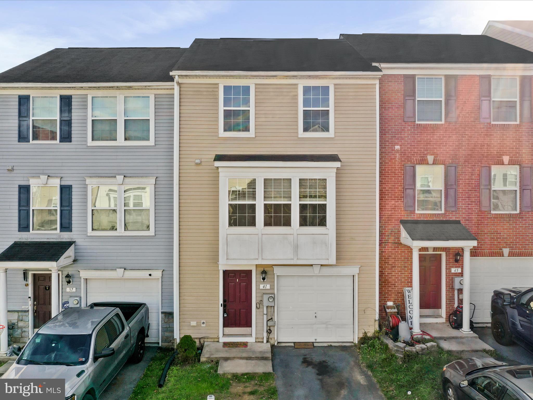 STONEBROOK VILLAGE - Residential