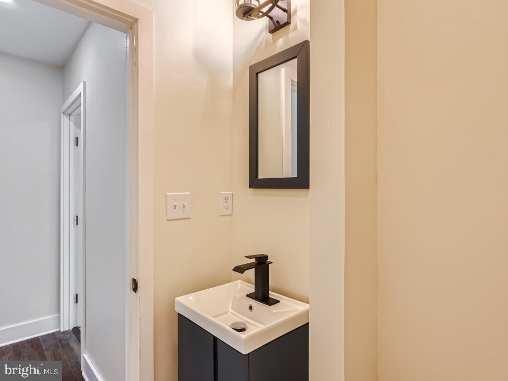 ORIGINAL NORTHWOOD - Residential