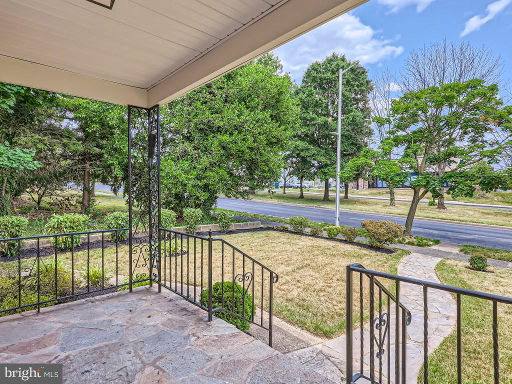 ORIGINAL NORTHWOOD - Residential