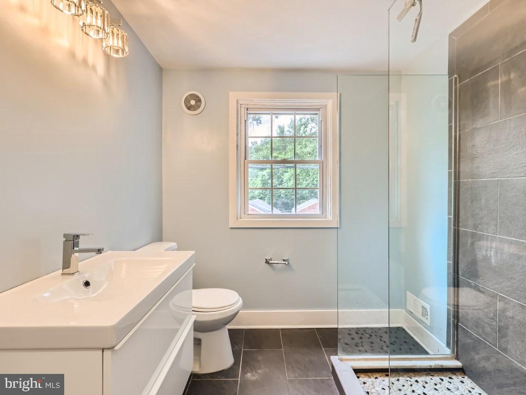 ORIGINAL NORTHWOOD - Residential