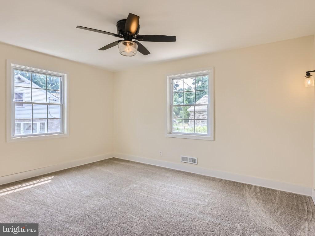 ORIGINAL NORTHWOOD - Residential