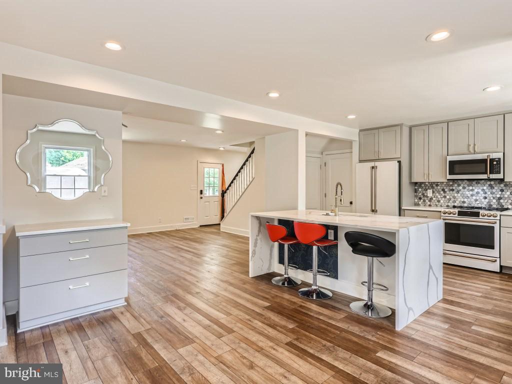 ORIGINAL NORTHWOOD - Residential