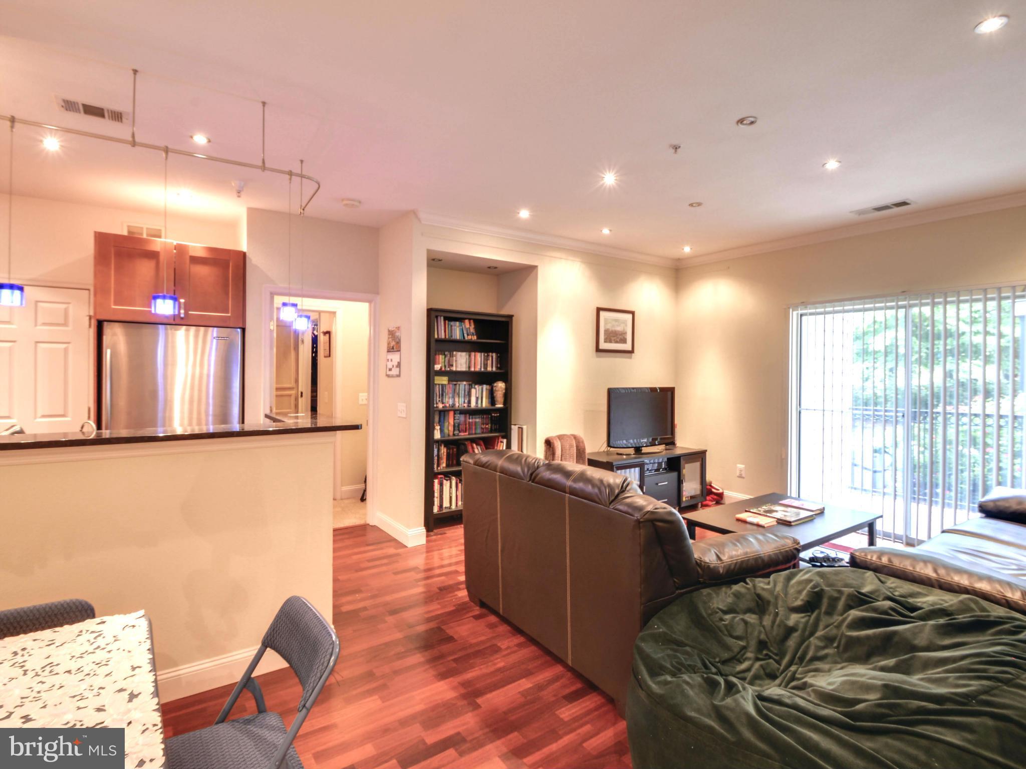 GATES OF MCLEAN - Residential Lease