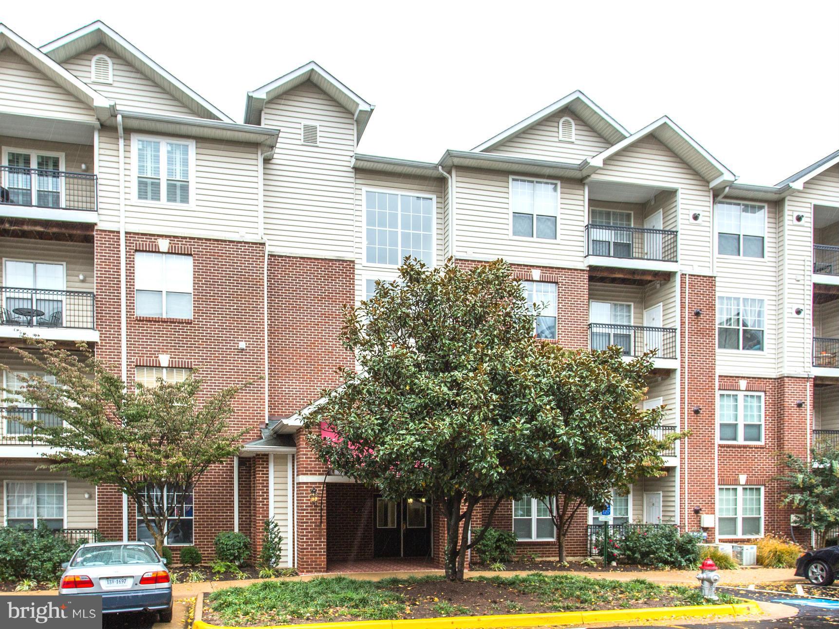 GATES OF MCLEAN - Residential Lease