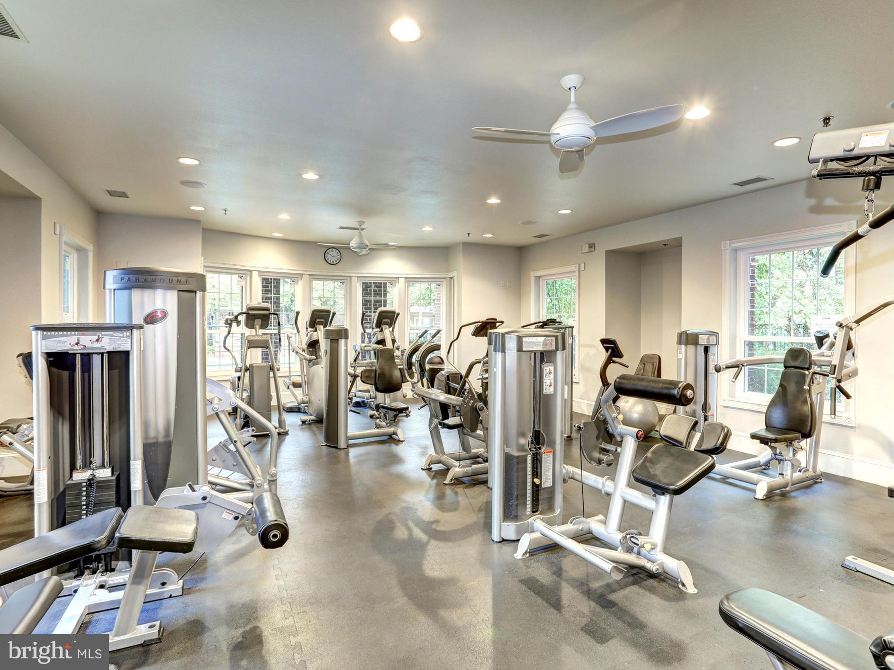 GATES OF MCLEAN - Residential Lease