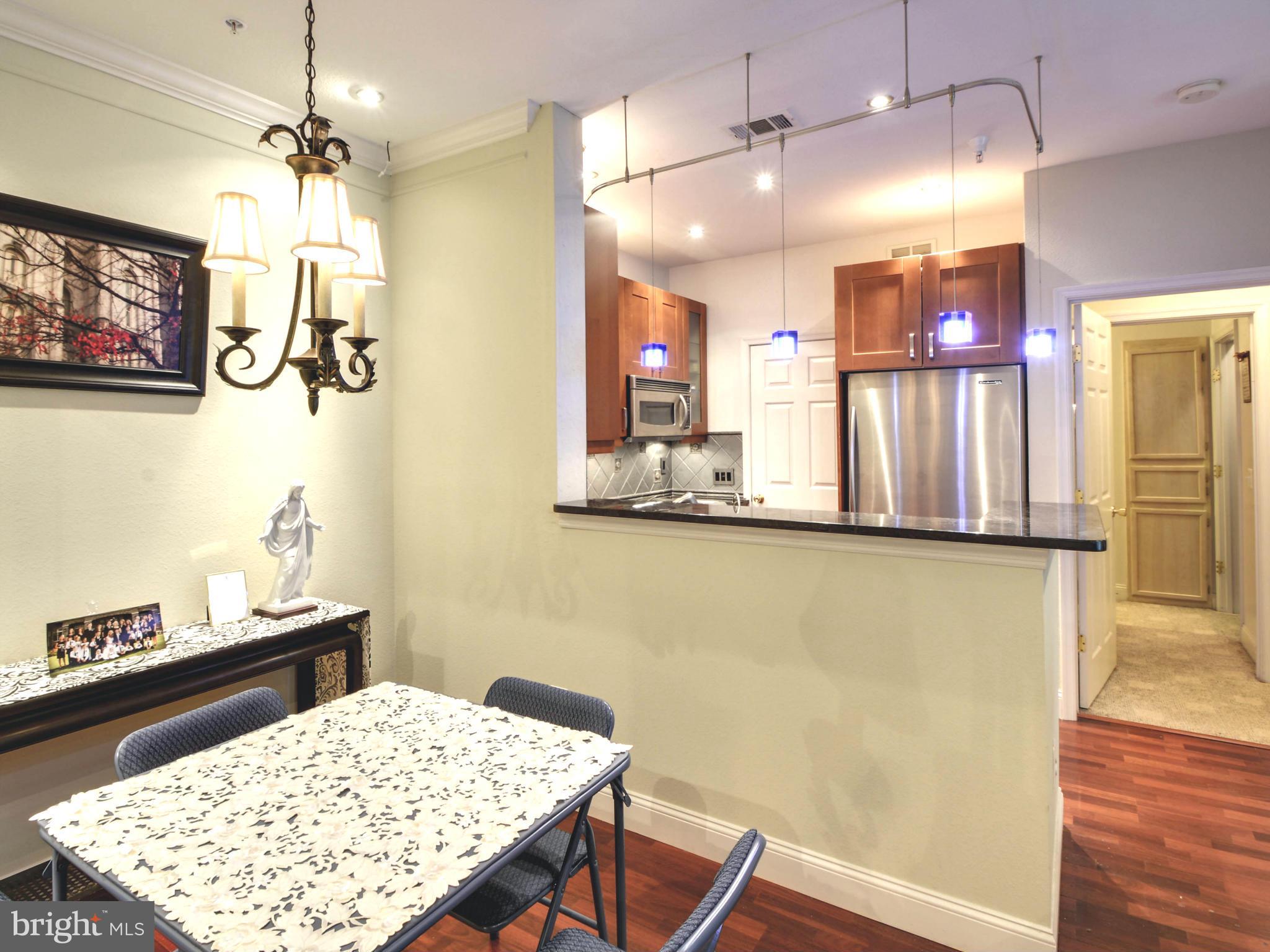 GATES OF MCLEAN - Residential Lease