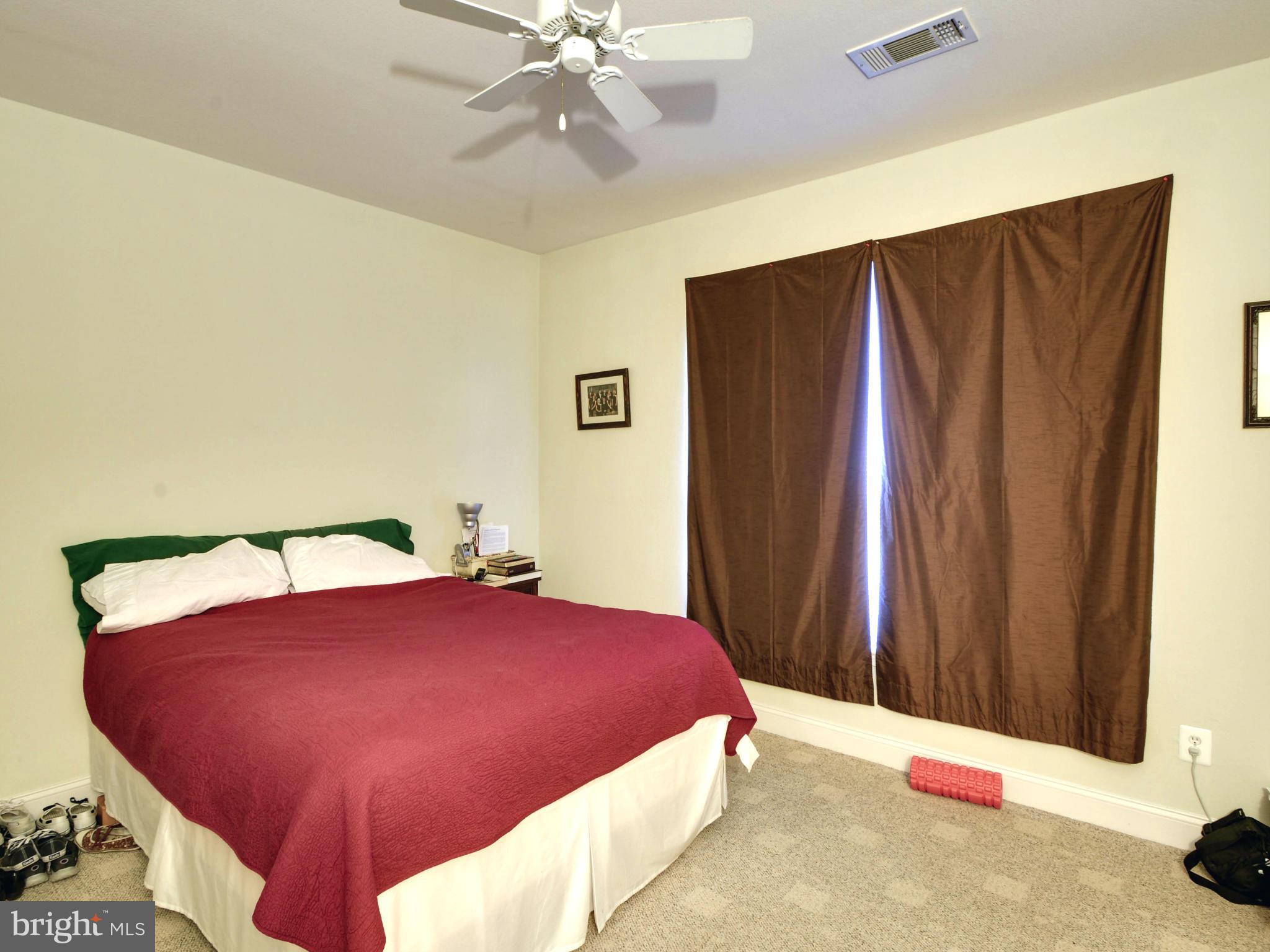 GATES OF MCLEAN - Residential Lease