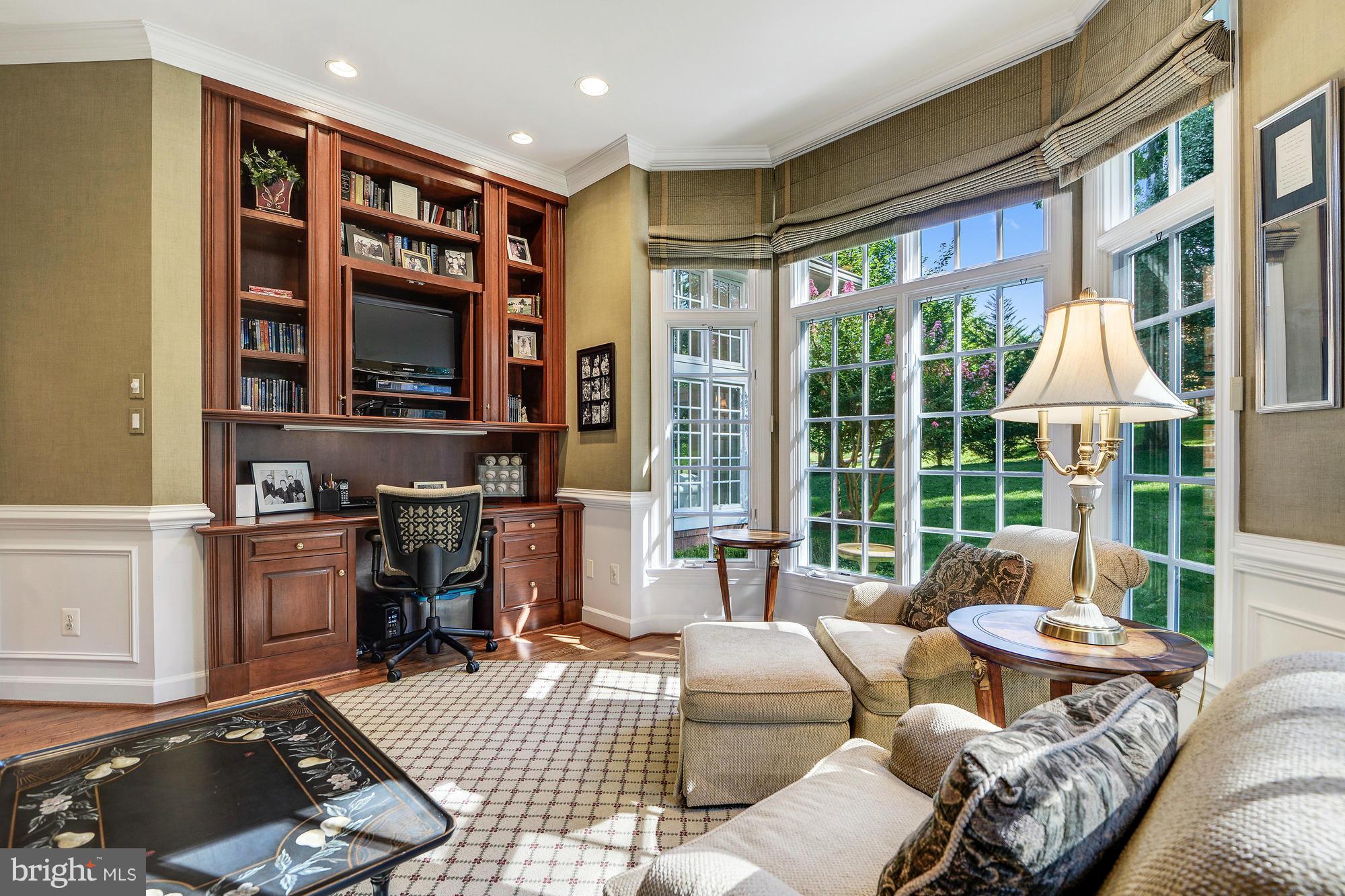 THE RESERVE - Residential