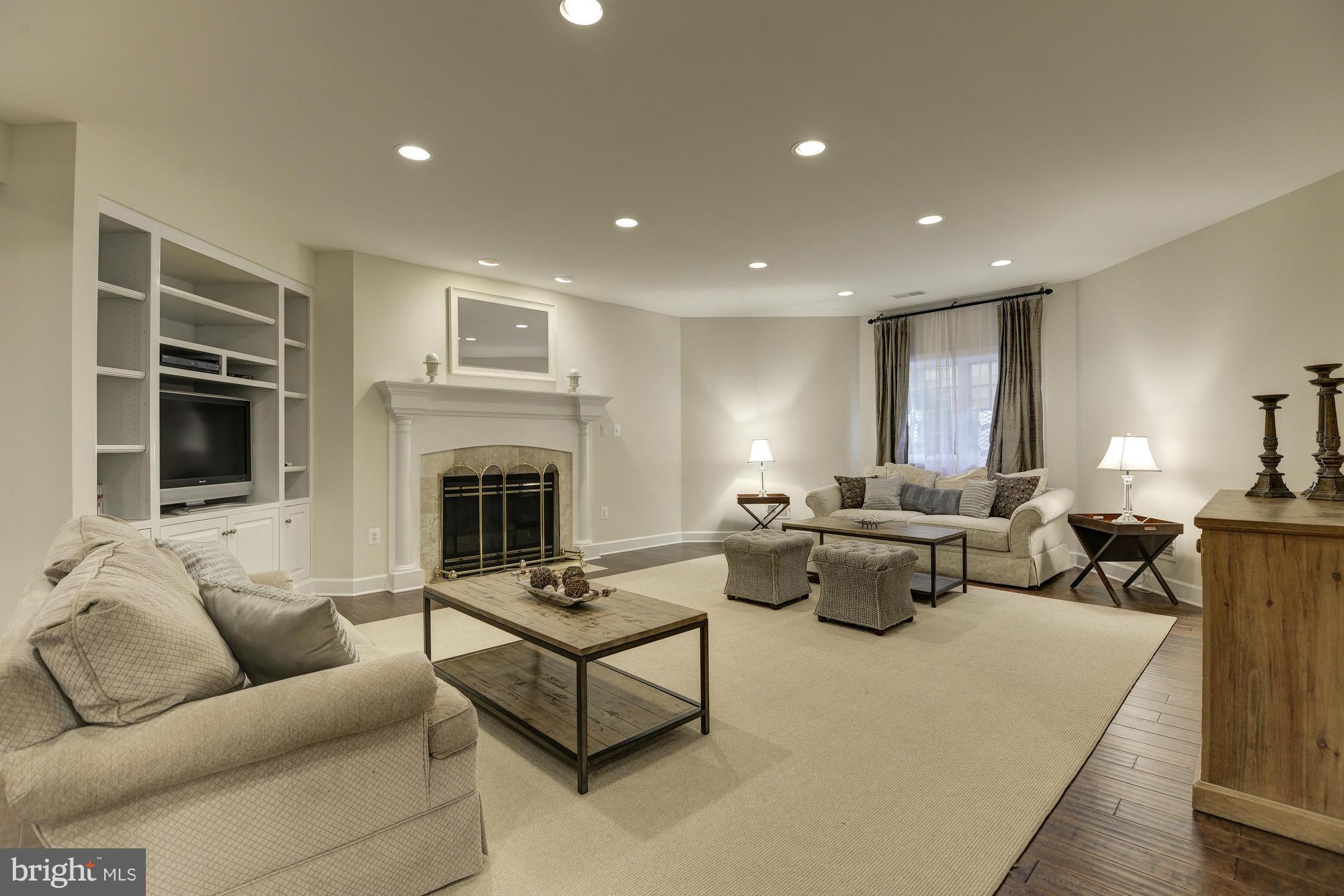 THE RESERVE - Residential