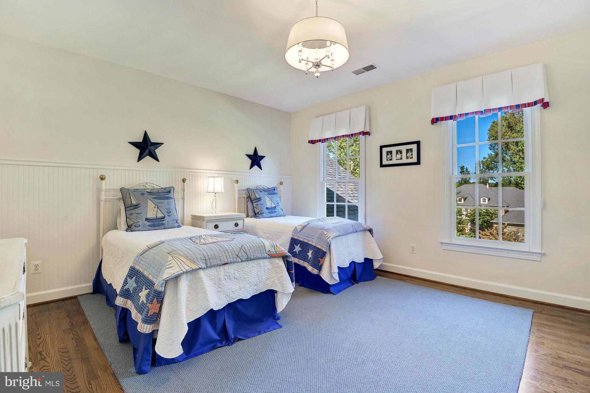 THE RESERVE - Residential