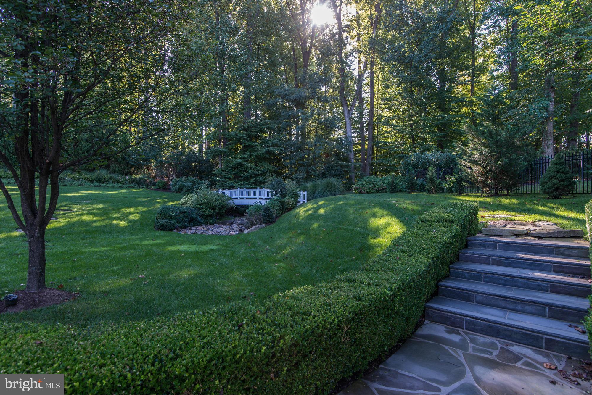 THE RESERVE - Residential