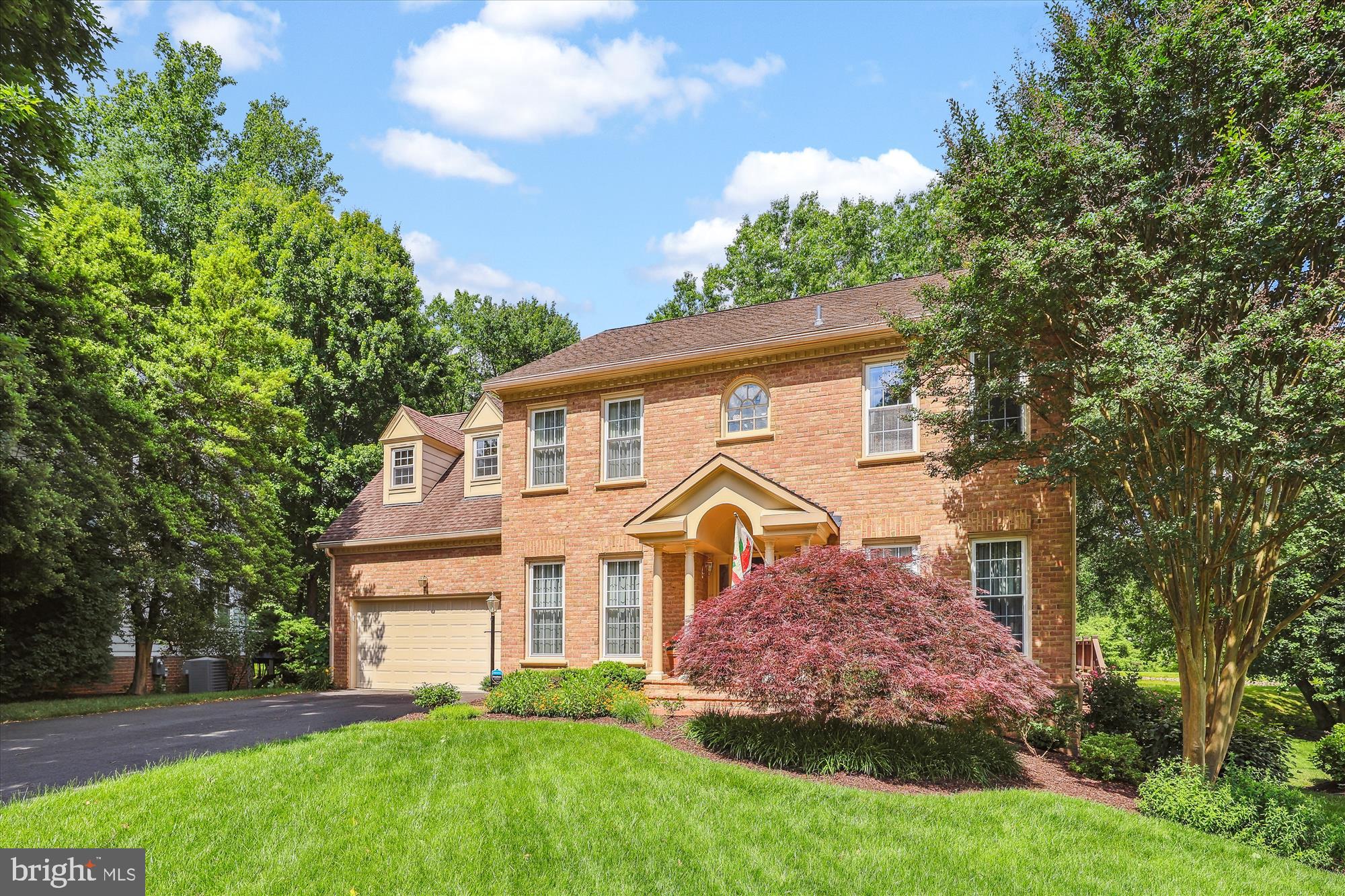 MANTUA - Residential