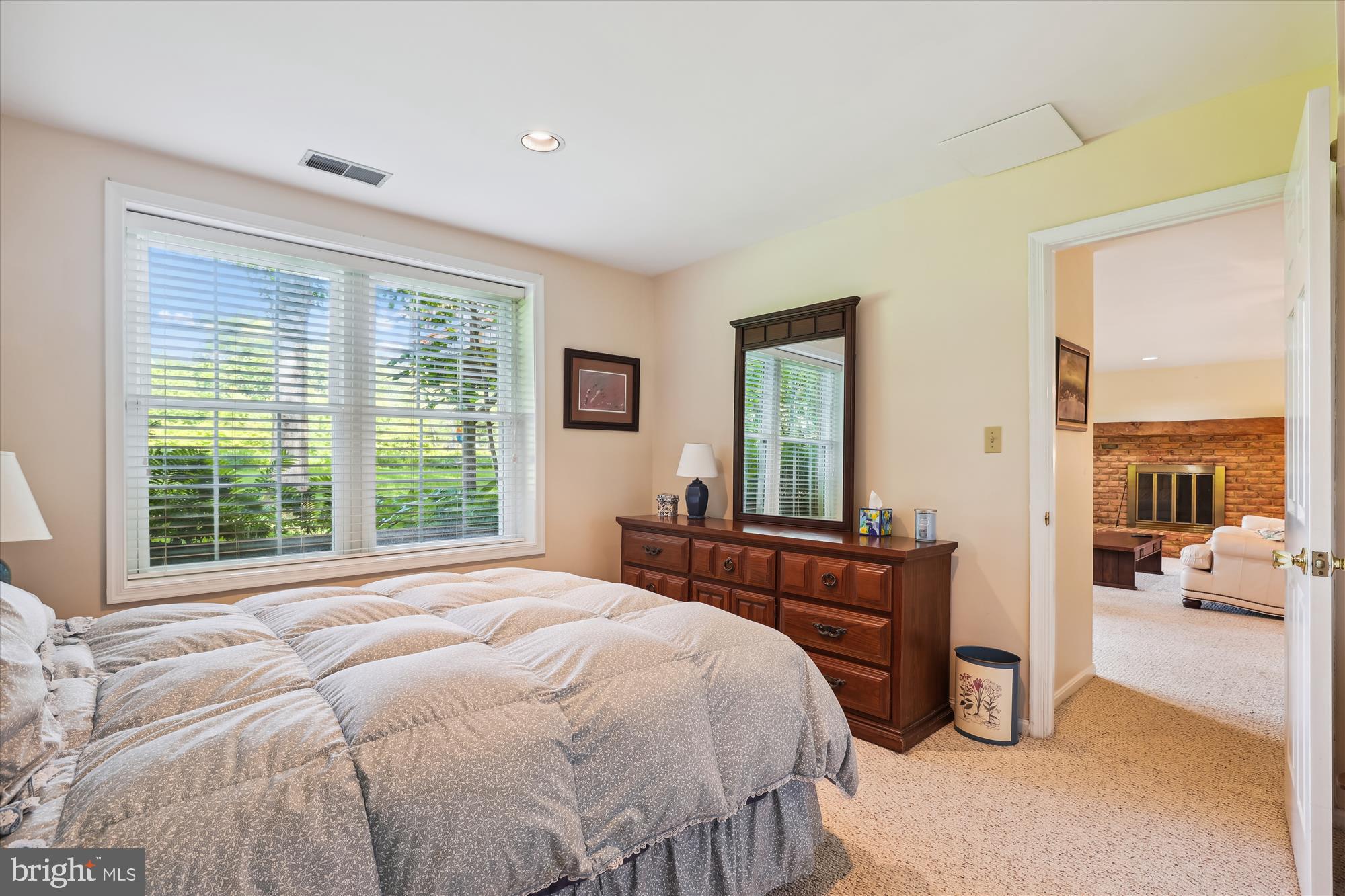 MANTUA - Residential