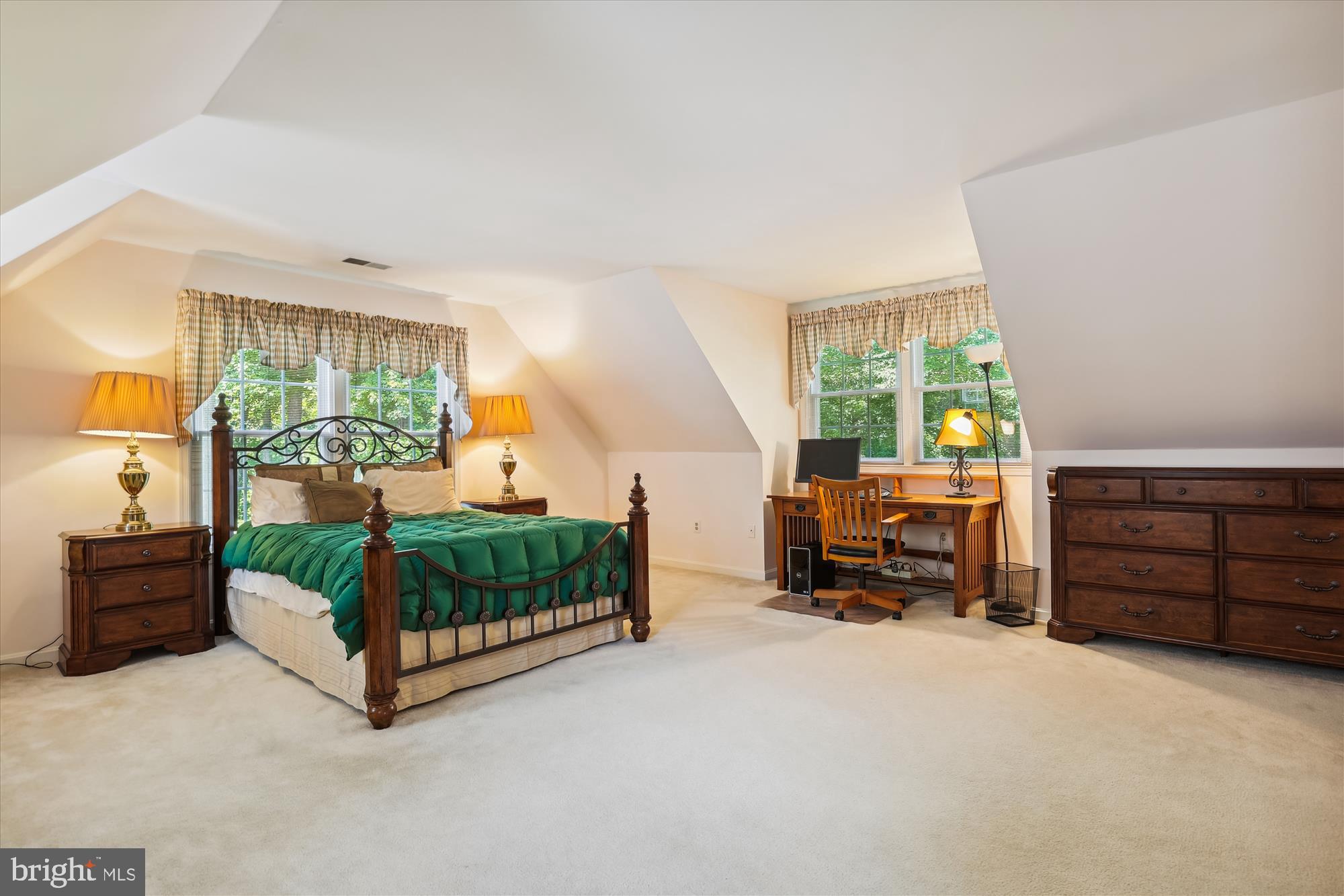 MANTUA - Residential