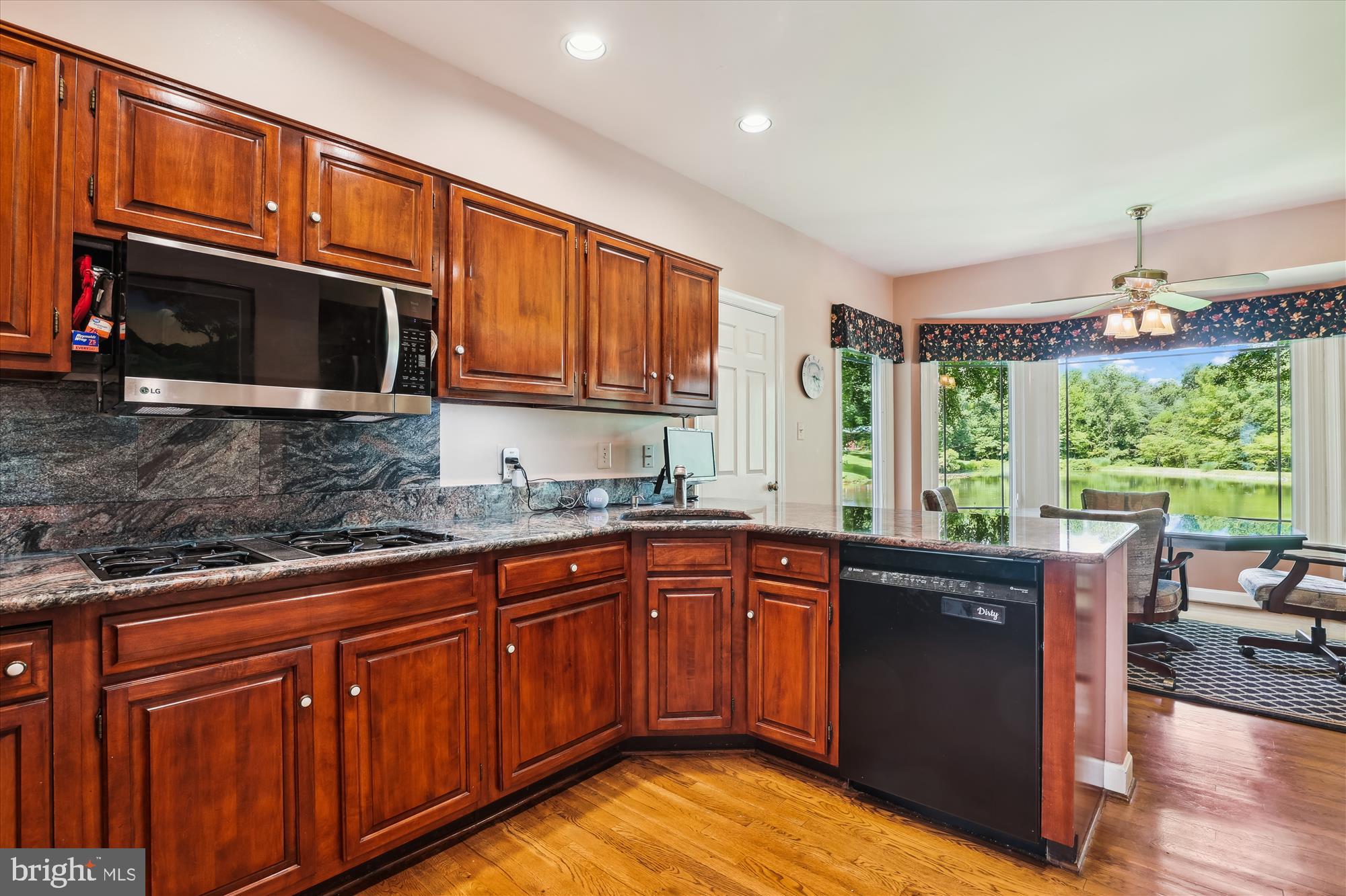 MANTUA - Residential