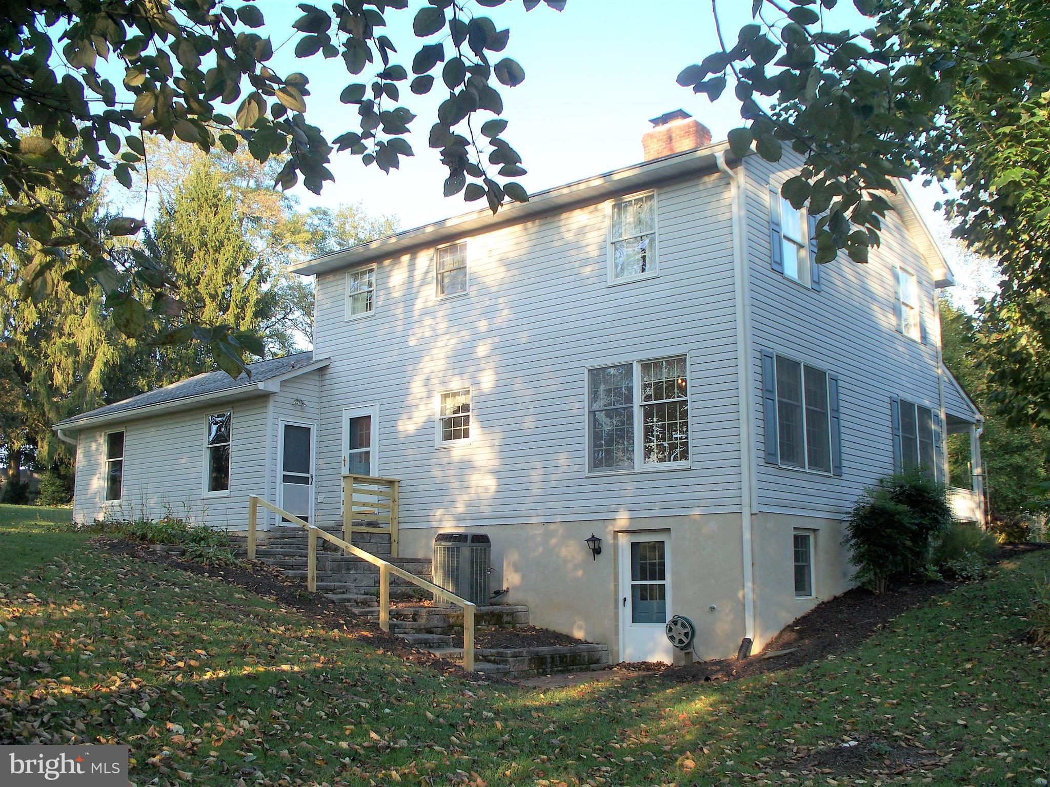 HIGHLANDS OF HARFORD - Residential Lease