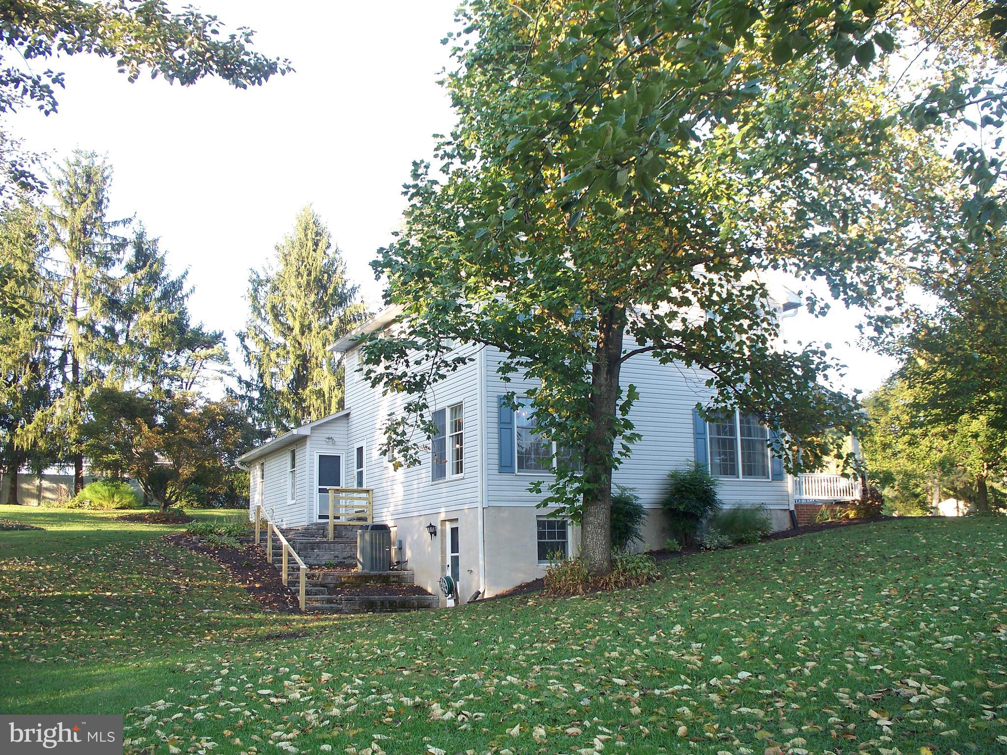 HIGHLANDS OF HARFORD - Residential Lease