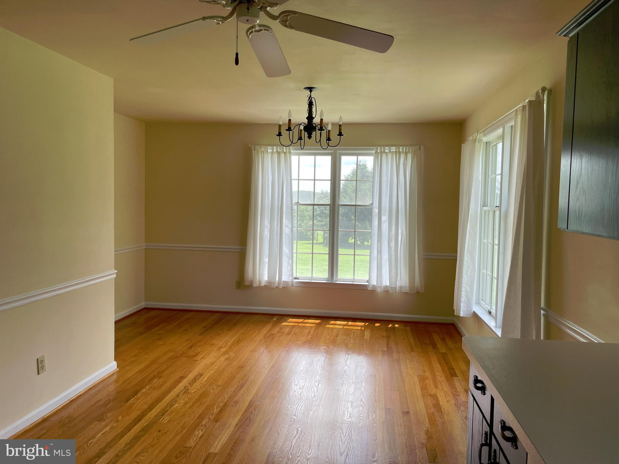 HIGHLANDS OF HARFORD - Residential Lease