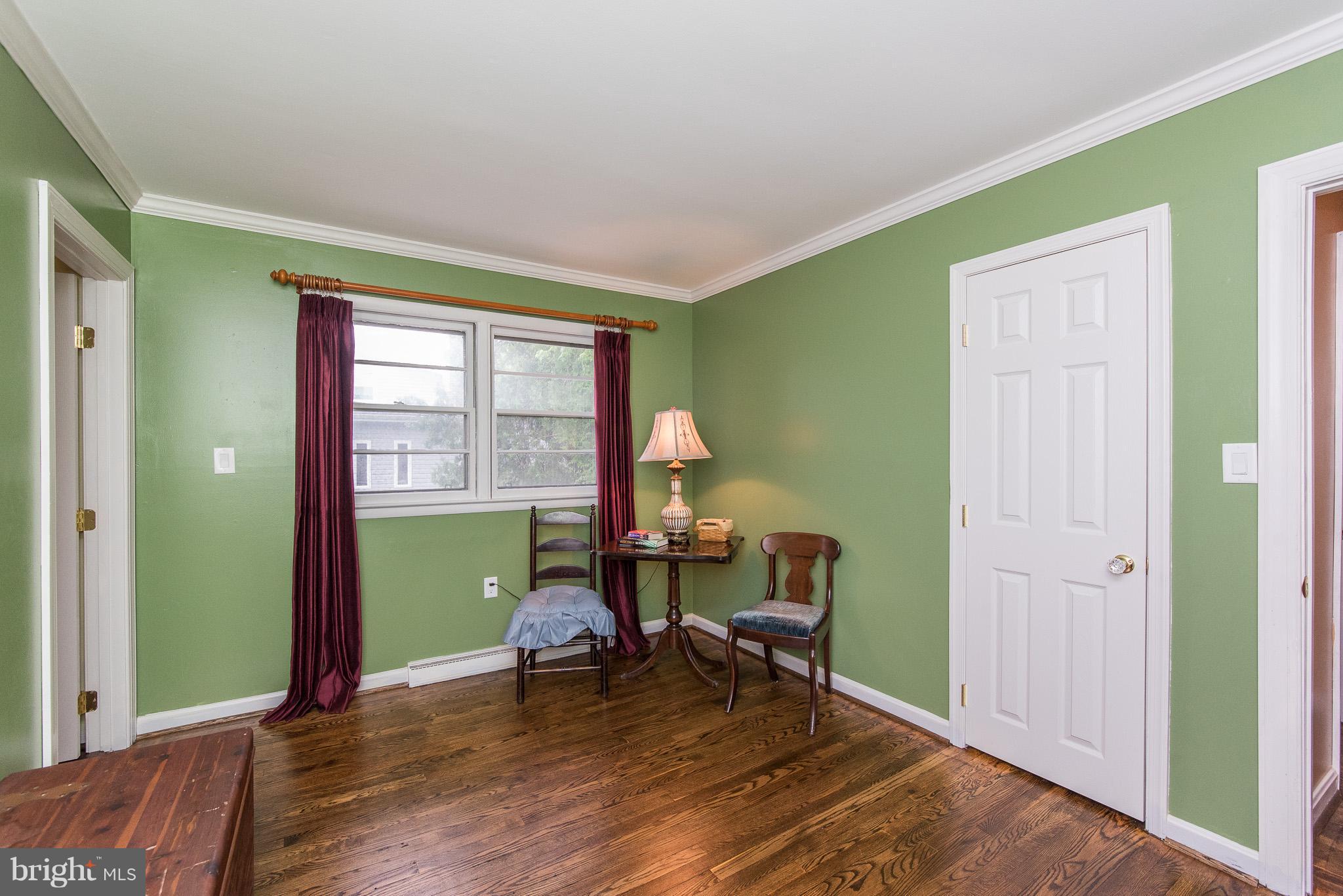 HILLSIDE ACRES - Residential