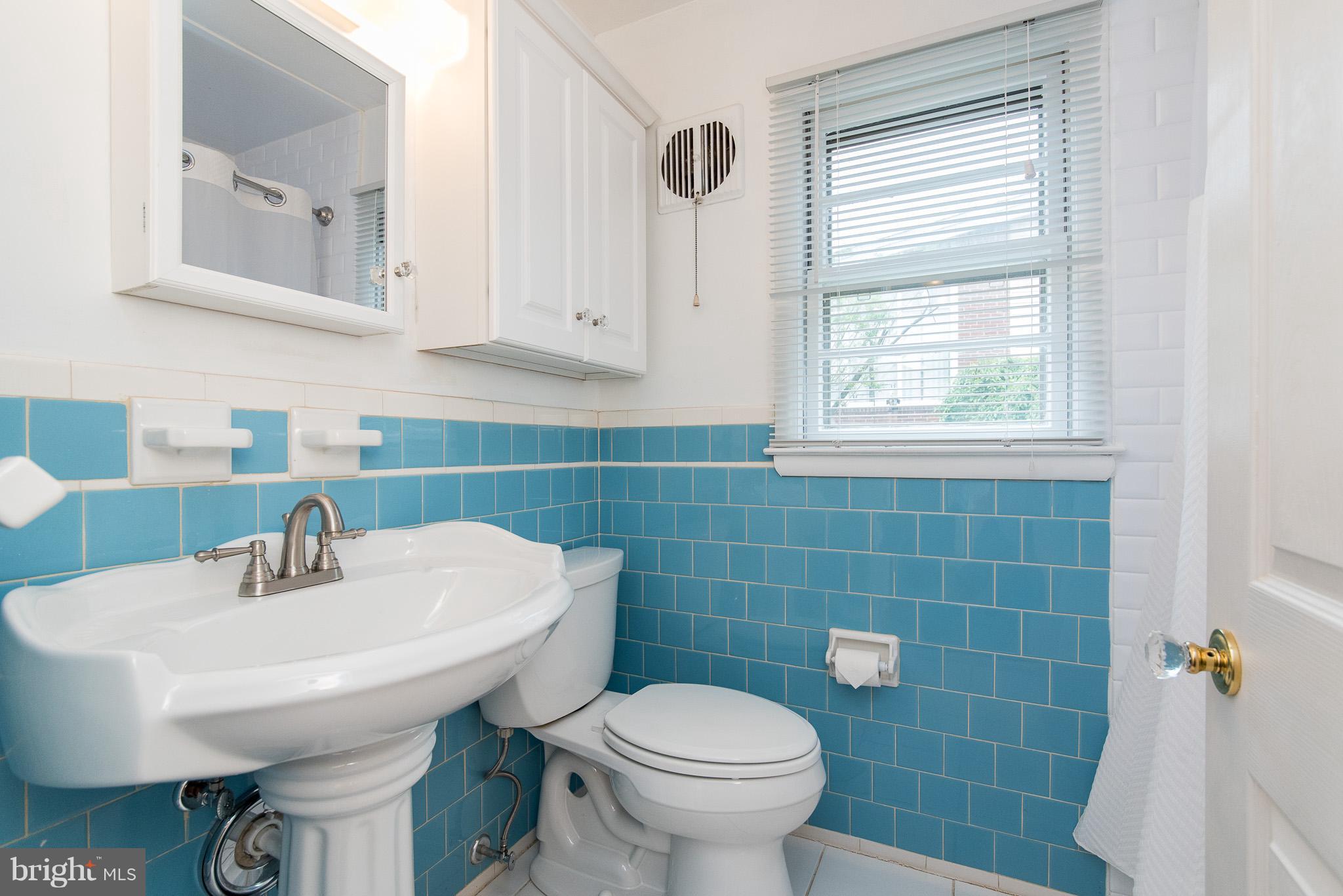 HILLSIDE ACRES - Residential