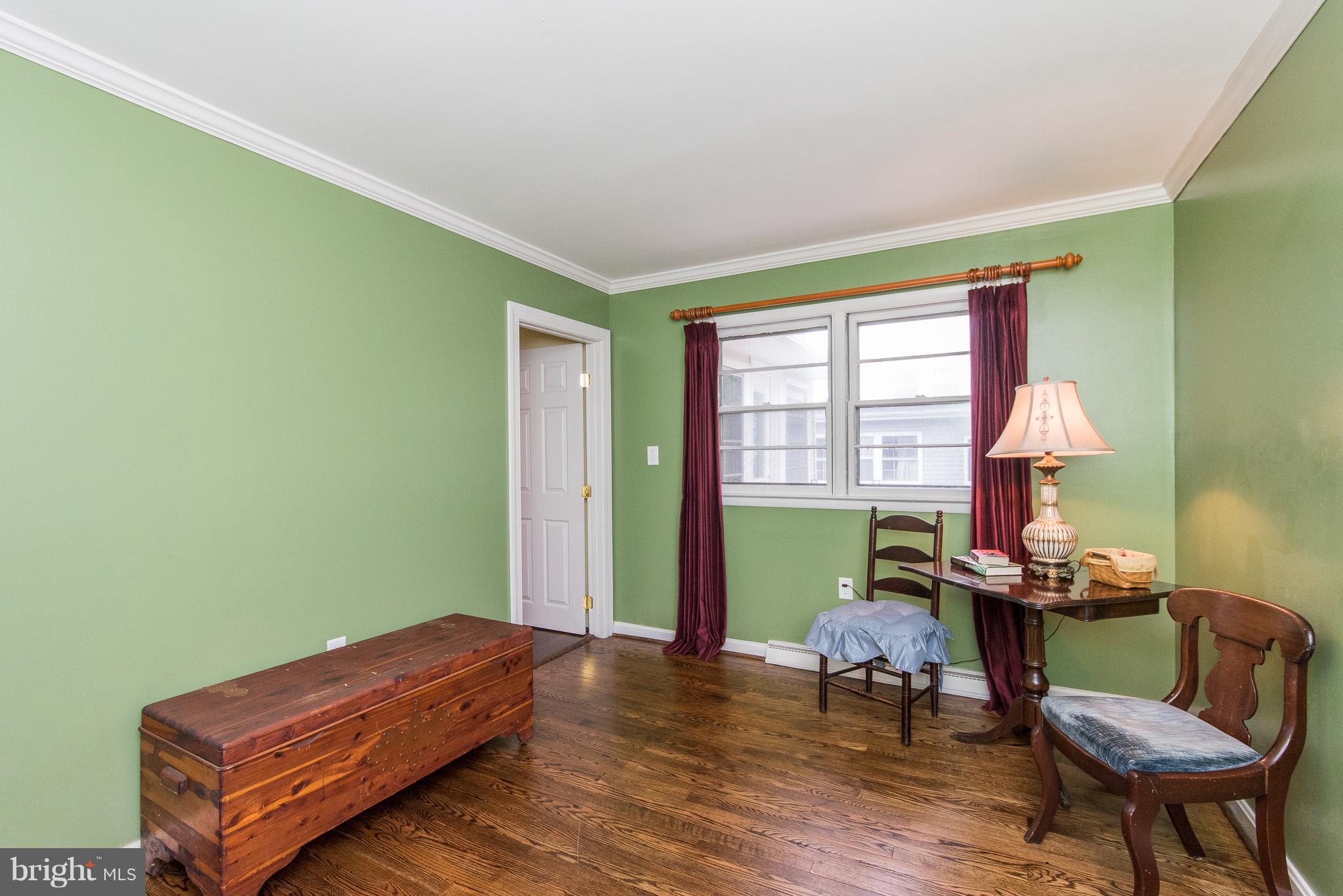 HILLSIDE ACRES - Residential