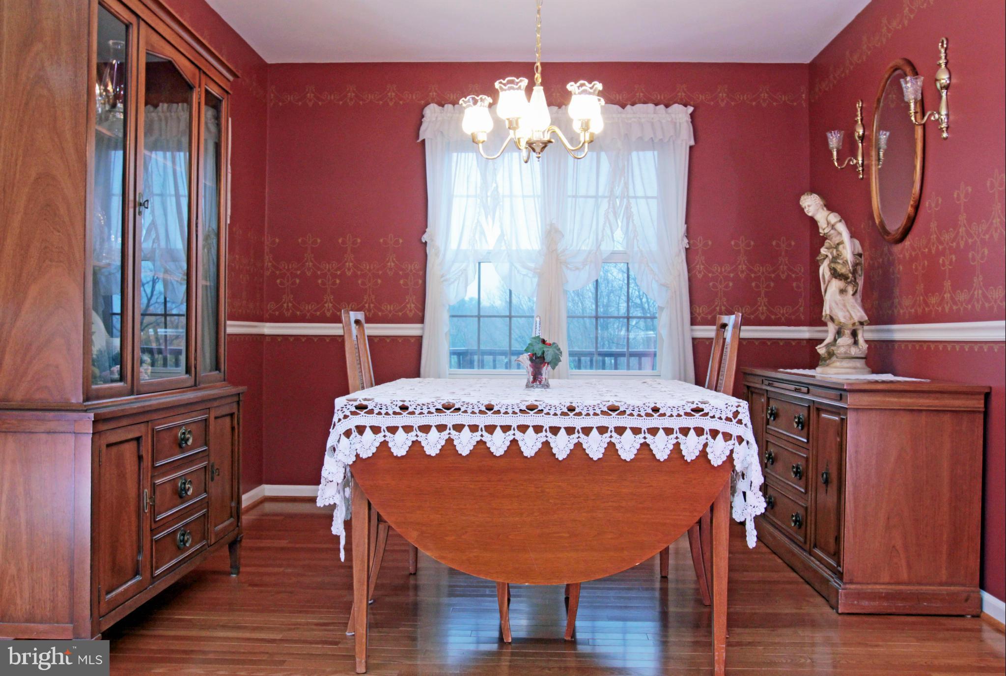 LARASH MANOR - Residential