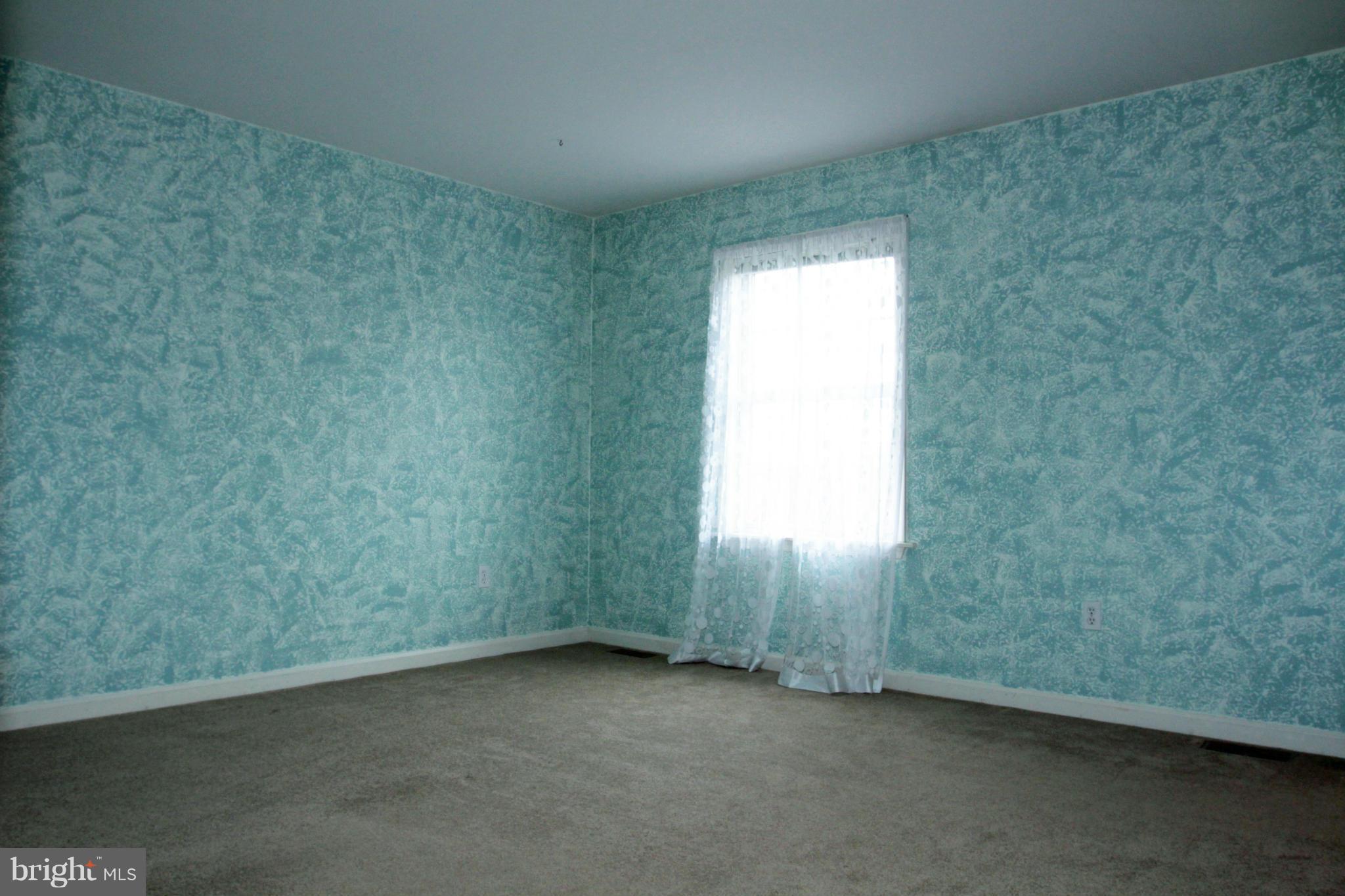 LARASH MANOR - Residential