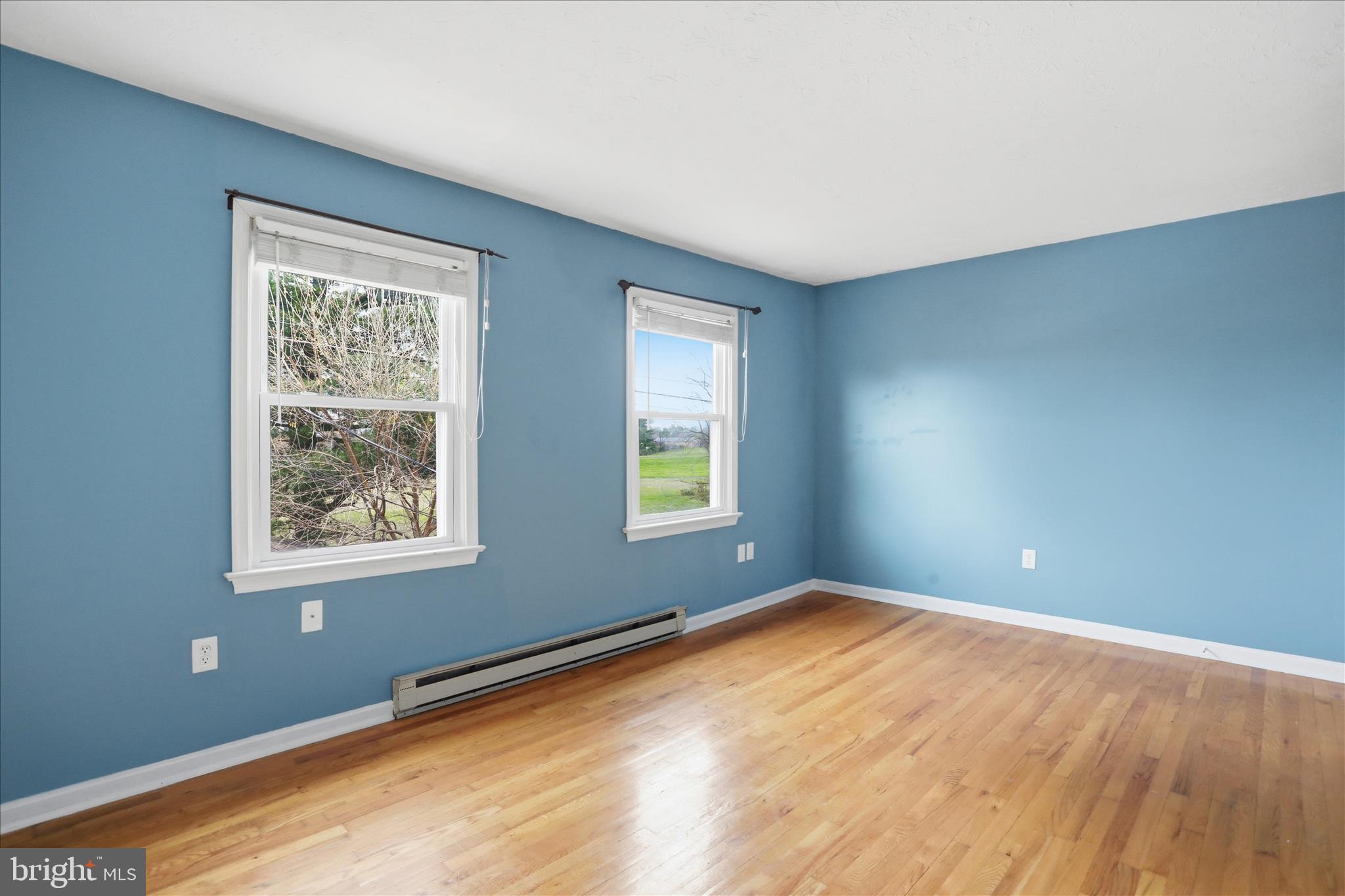 FREDERICKTOWNE TOWNHOUSE - Residential