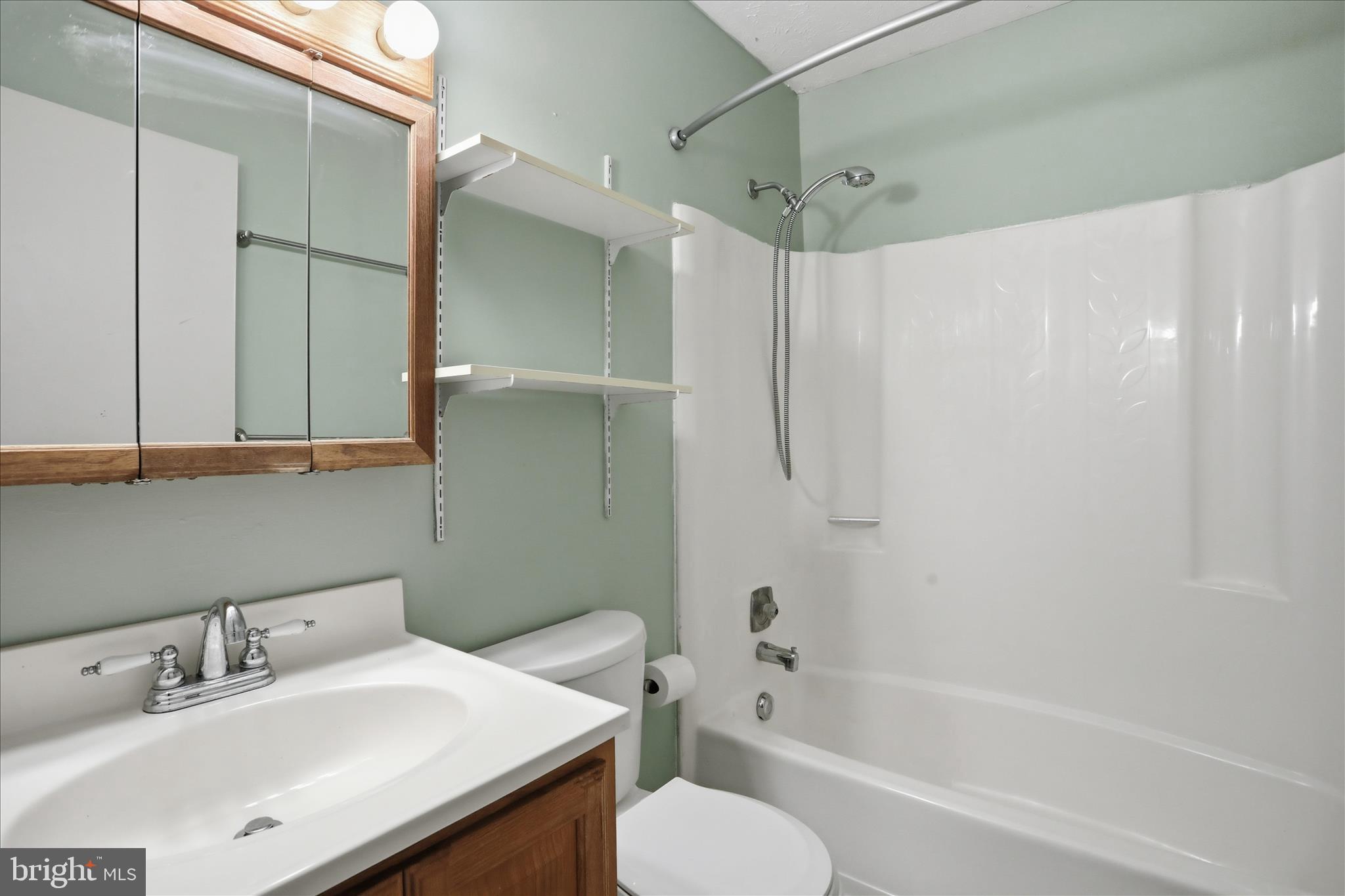 FREDERICKTOWNE TOWNHOUSE - Residential